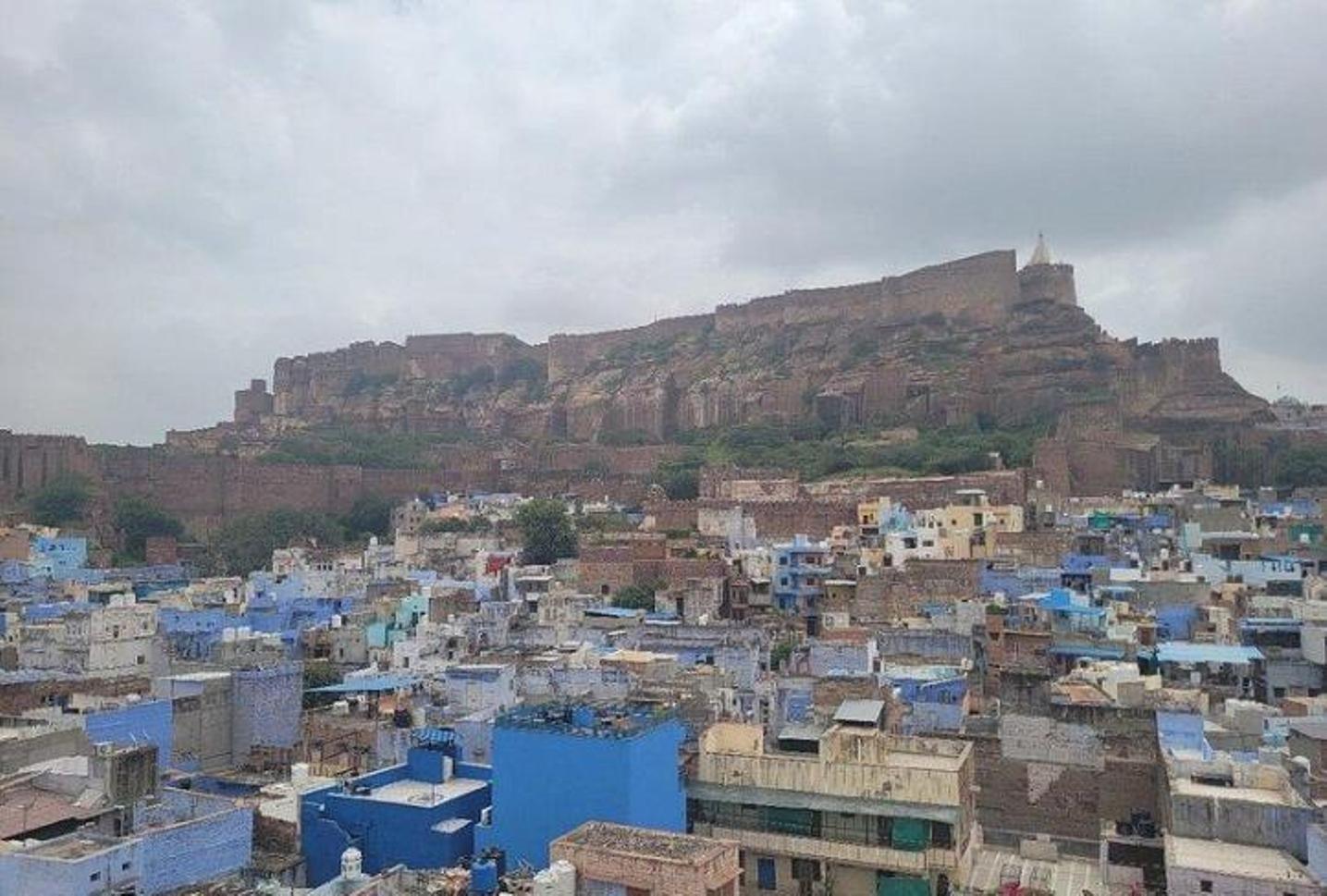 Jodhpur Blue City Heritage Walking Tour with Hotel Transfers