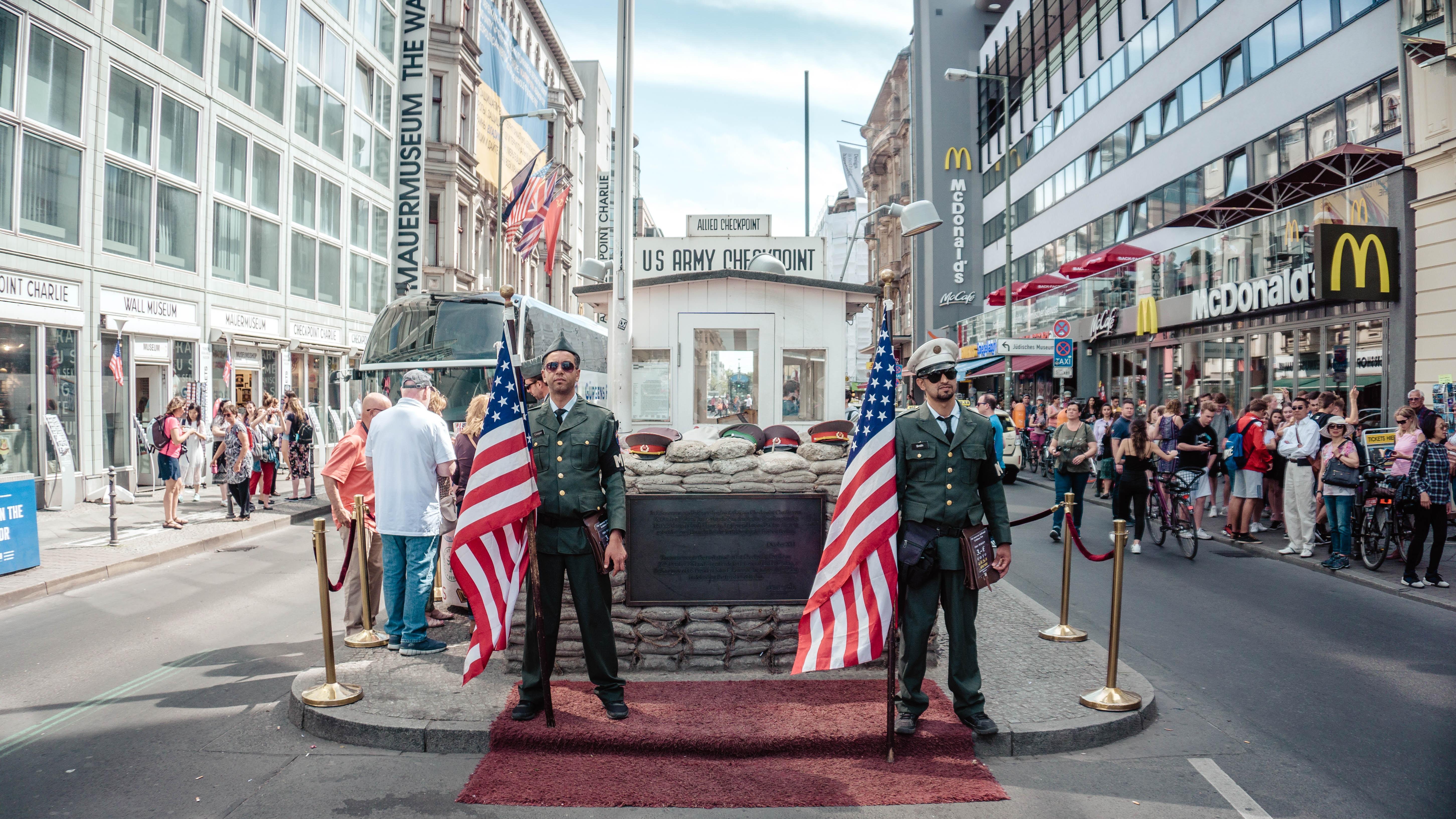Berlin Express: 2-Hour Historical Walking Tour