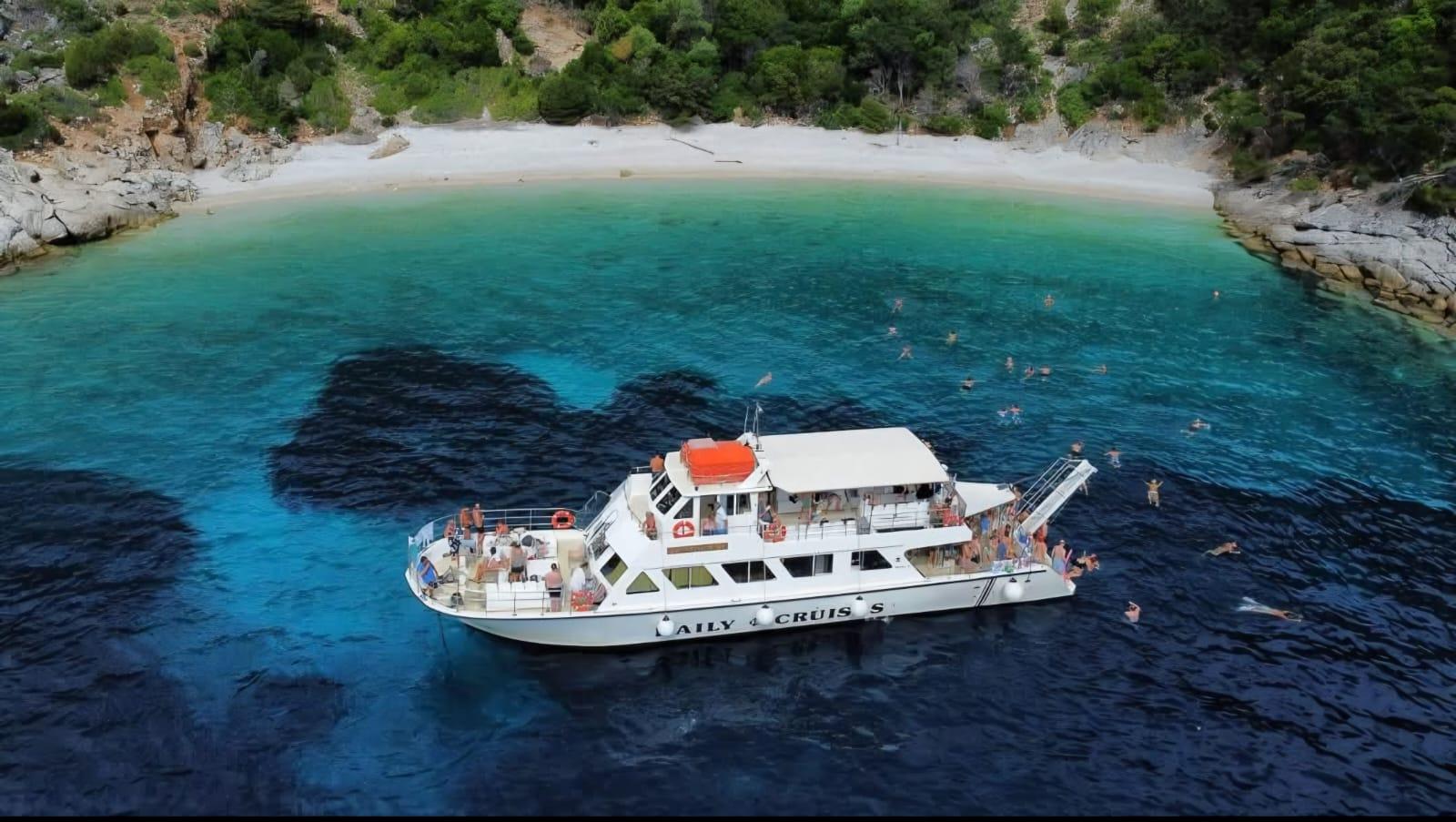 Full-Day Ithaca Island Cruise from Kefalonia