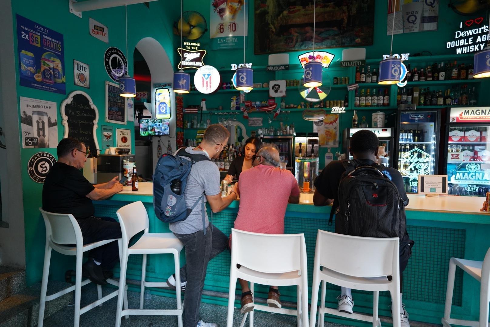 Old San Juan: Private Morning Heritage Walk & Breakfast