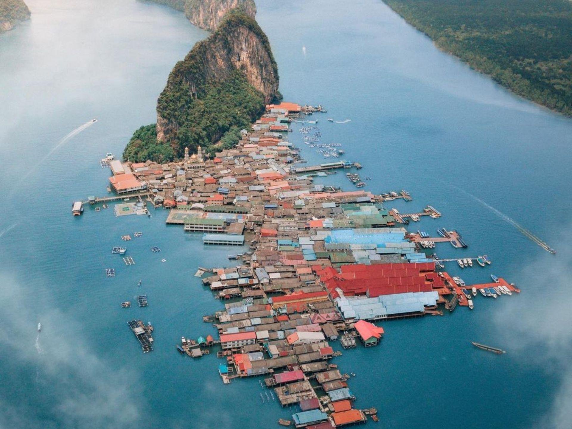 Phang Nga Bay James Bond Island Speedboat Adventure with 2 Meals
