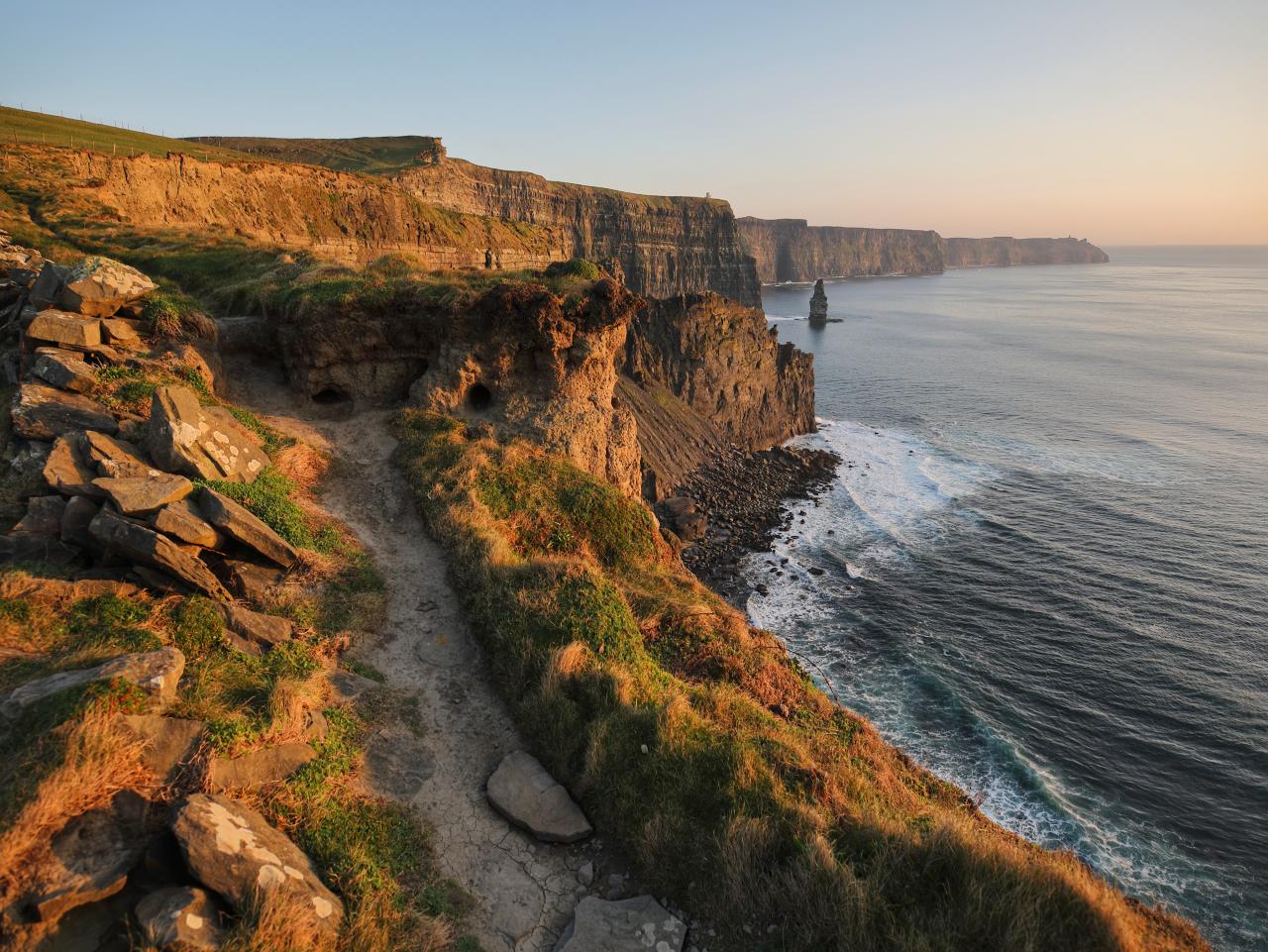 From Dublin: Cliffs of Moher, Bird of Prey & Aillwee Cave
