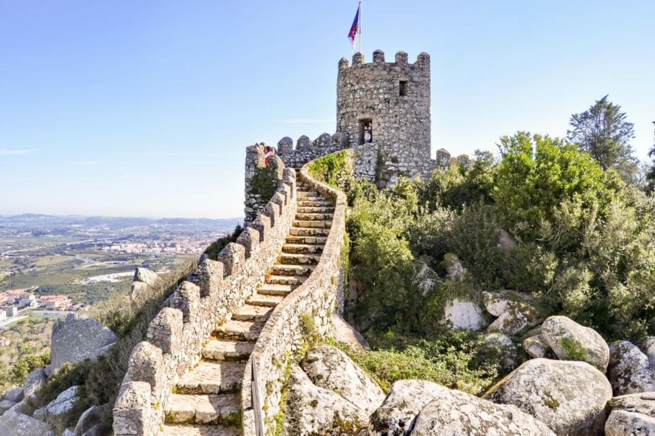 Sintra: Moorish Castle Skip-the-Line Ticket & Audio Guide