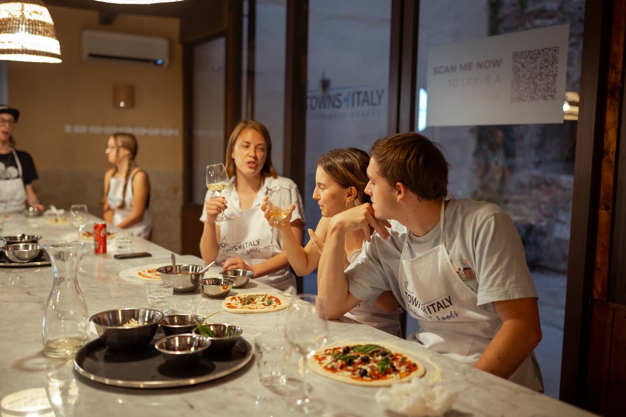 gelato making class in Palermo — Palermo: Pizza and Gelato Cooking Class with Dinner and Wine