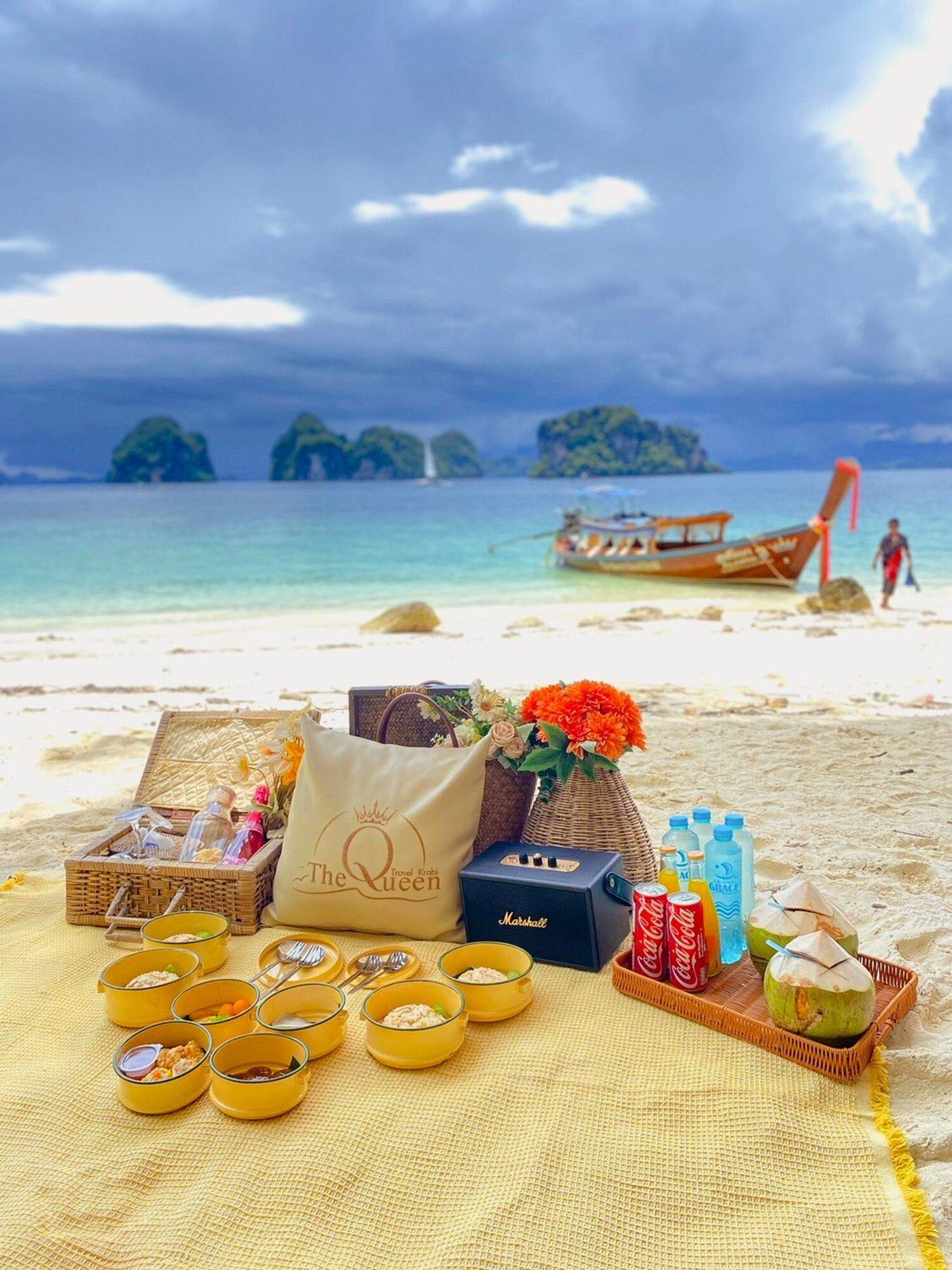 Krabi Private 4-Island Boat Tour: Longtail or Speedboat