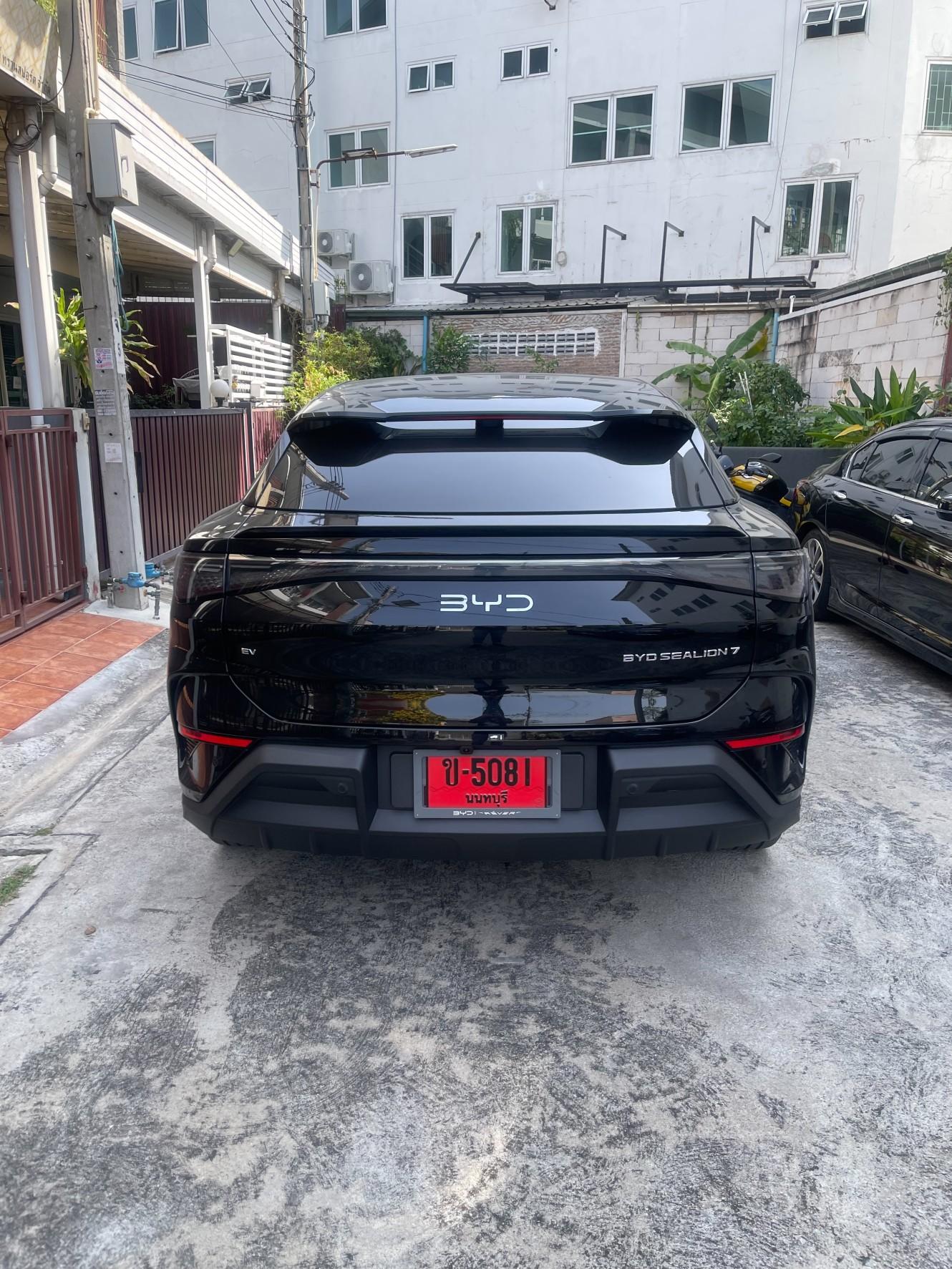 Bangkok Suvarnabhumi Airport Luxury Private Transfer