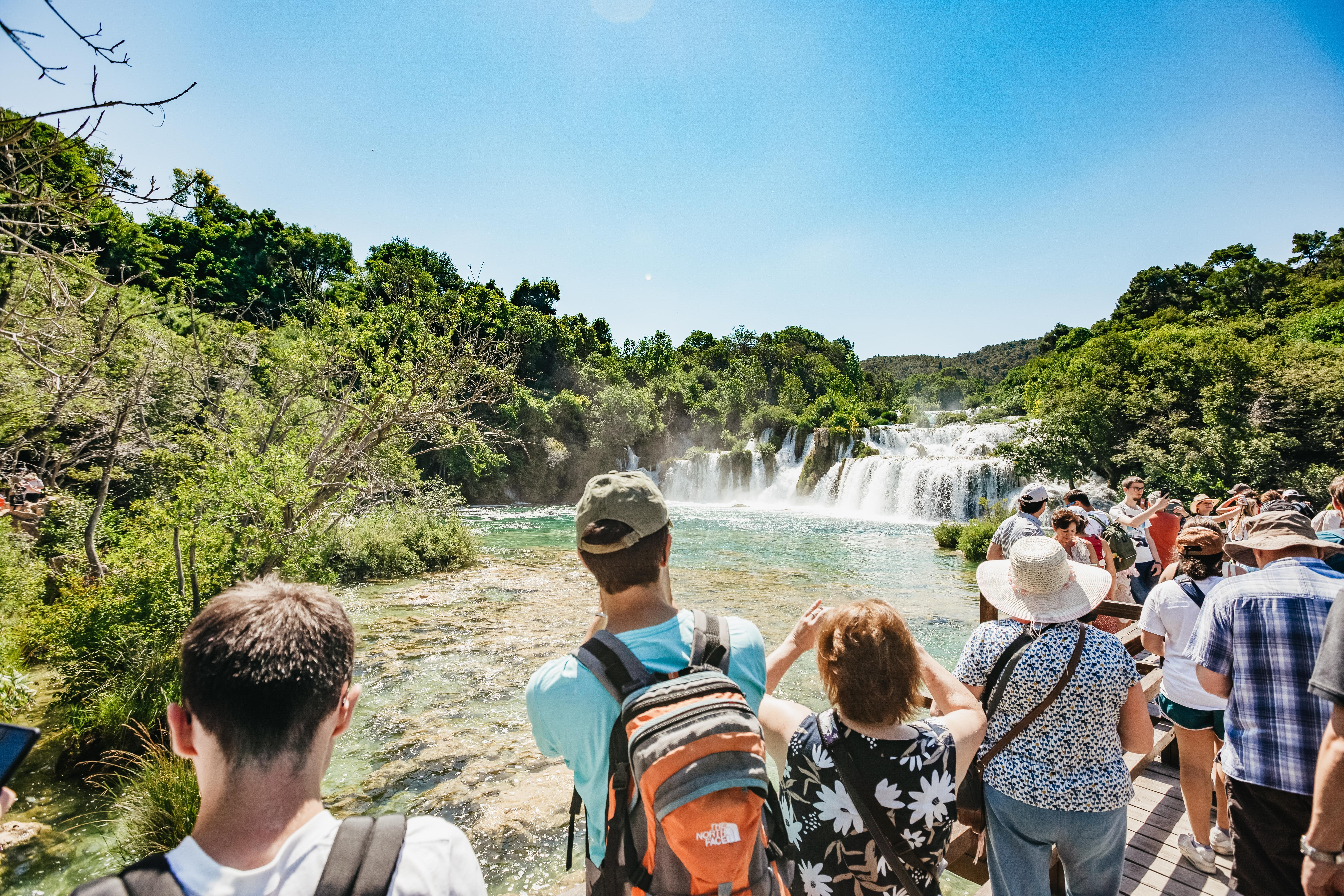Split: Krka Waterfalls, Boat Cruise & Primosten Swim