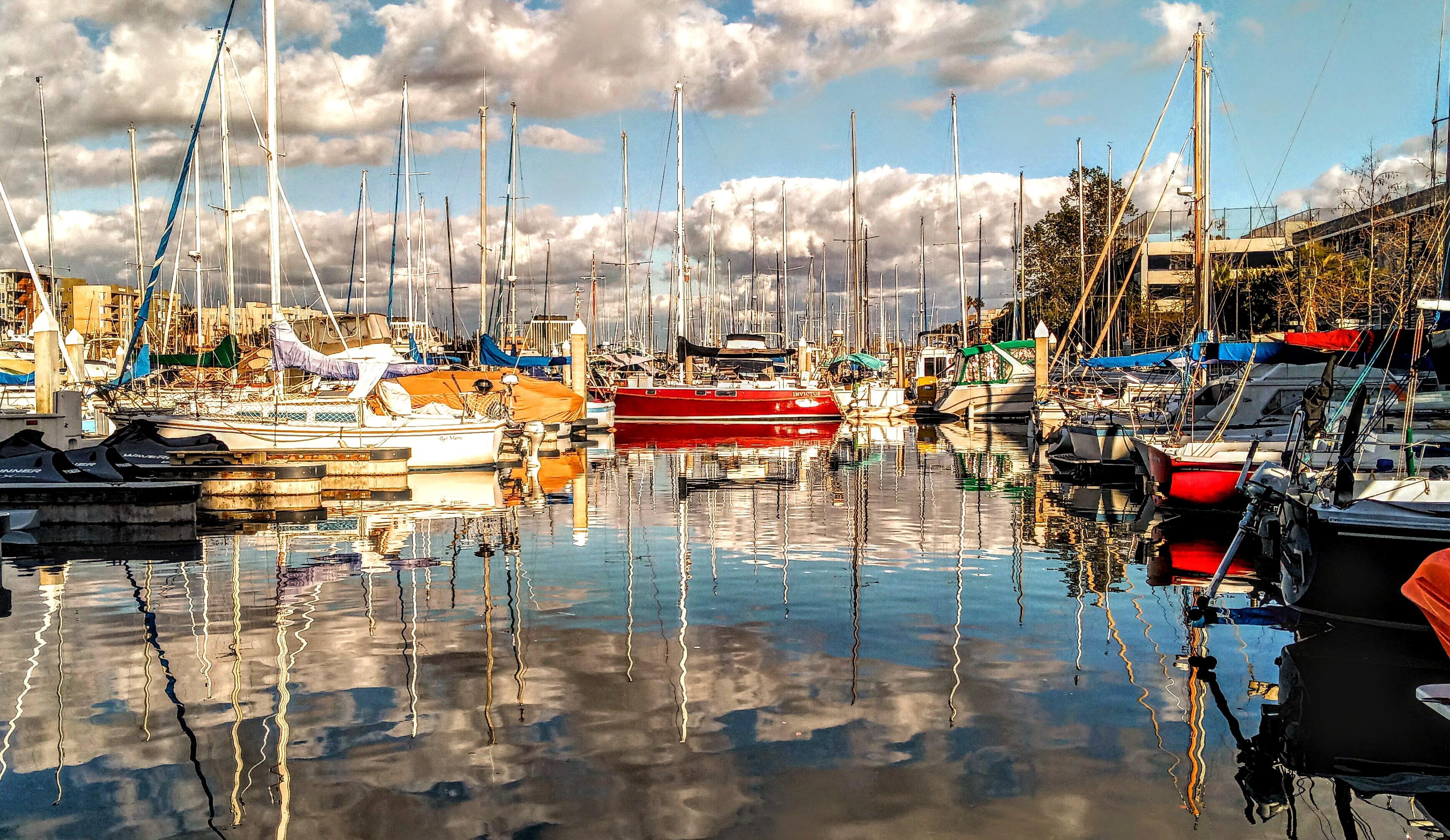 Marina del Rey Electric Boat Wine Cruise