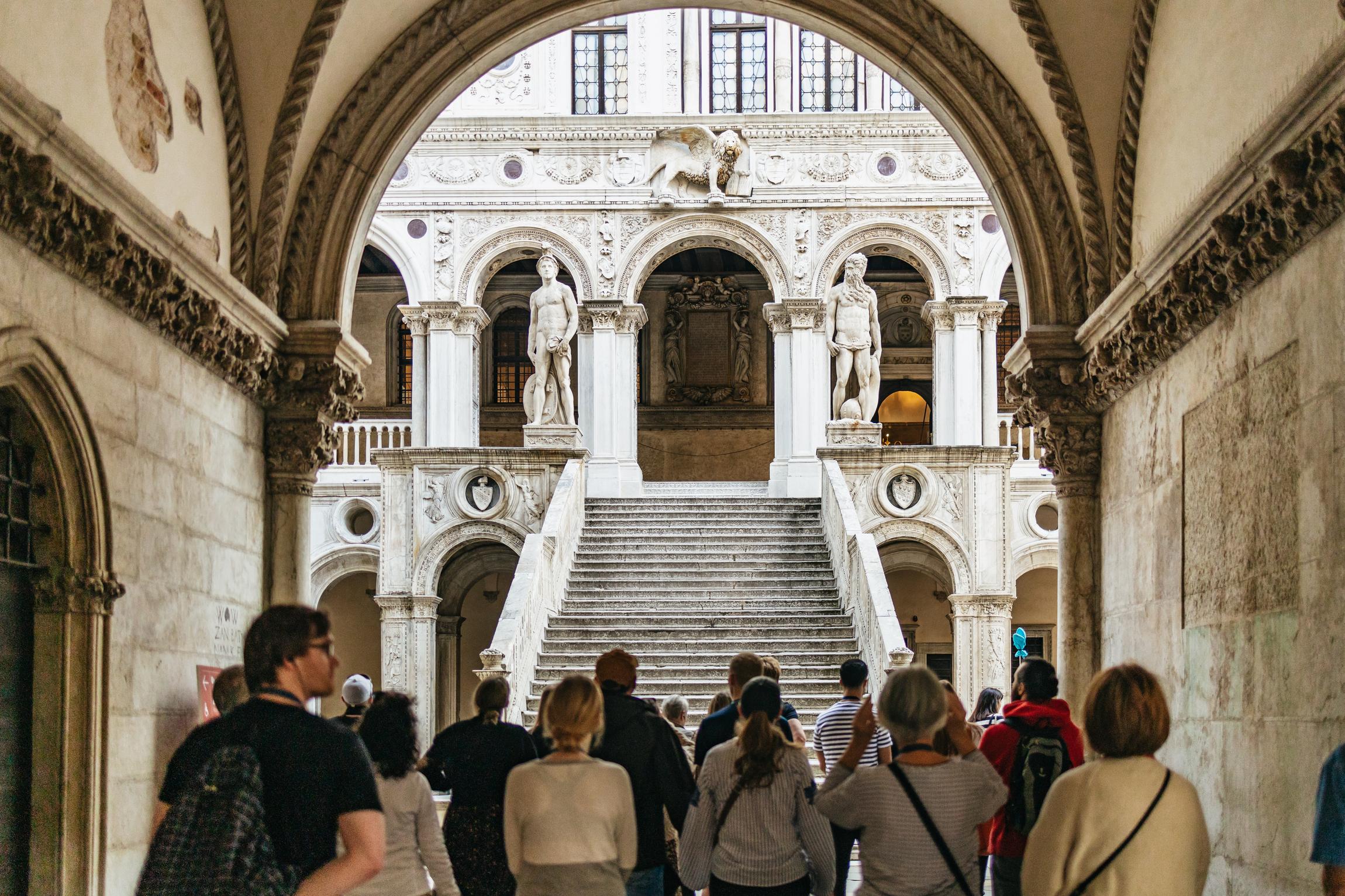 Venice: Early-Access Doge's Palace & St. Mark's Basilica Terrace Tour