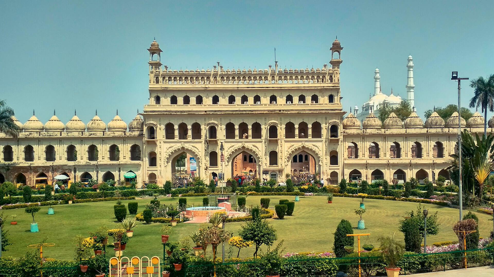 Lucknow Heritage & Cuisine Private Tour