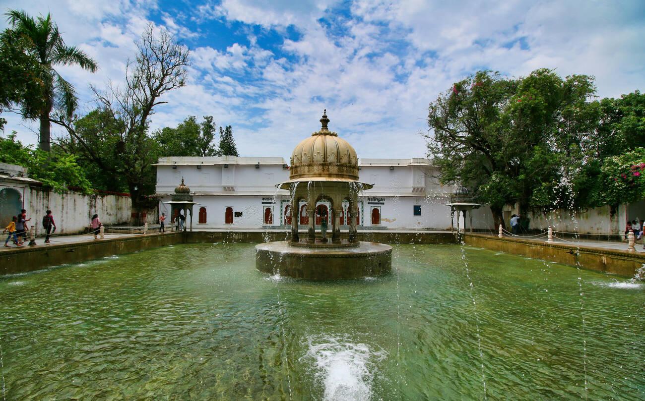 Udaipur Full-Day Private Heritage Tour by Tuk-Tuk or Car