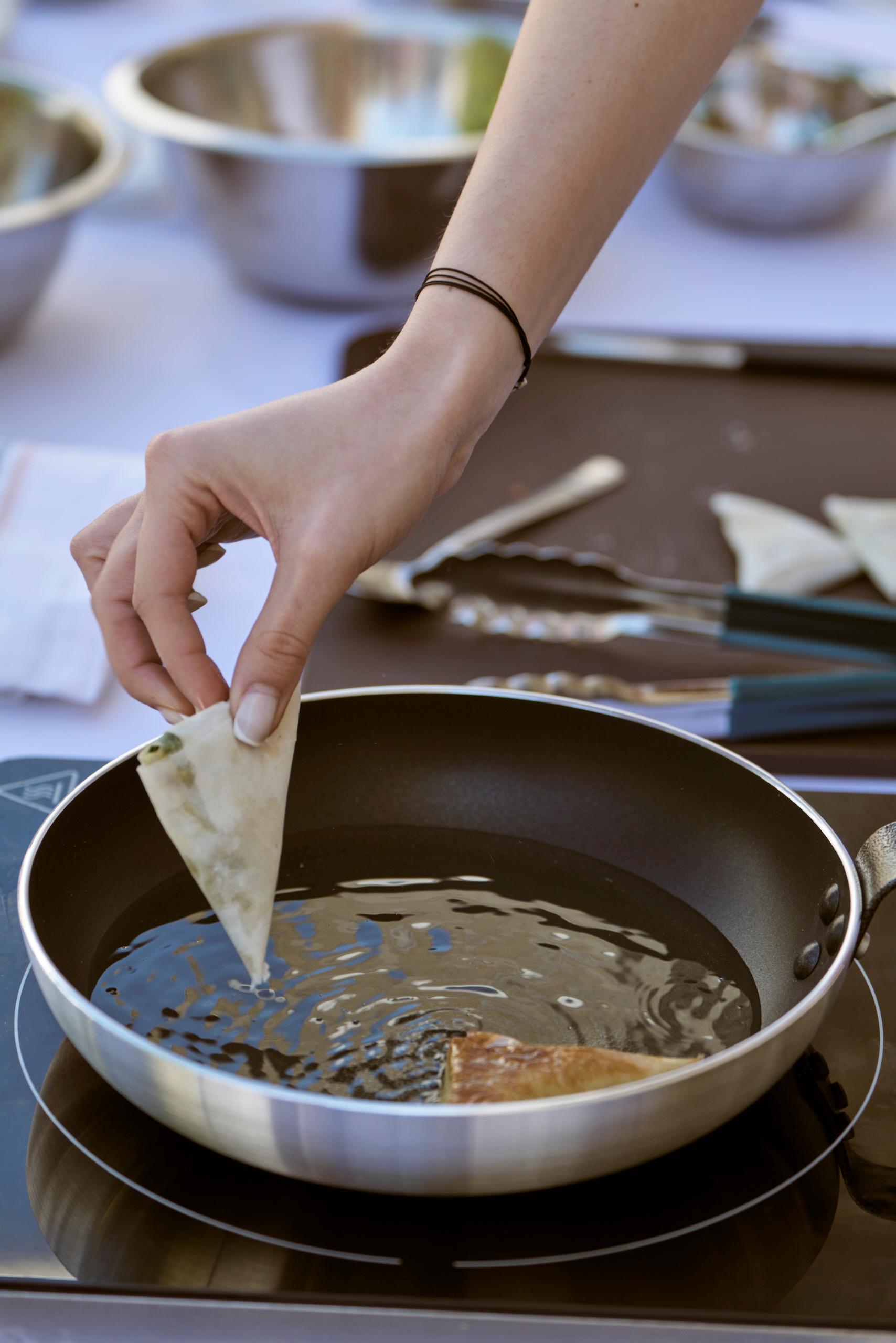 Mykonos: Authentic Greek Cooking Workshop