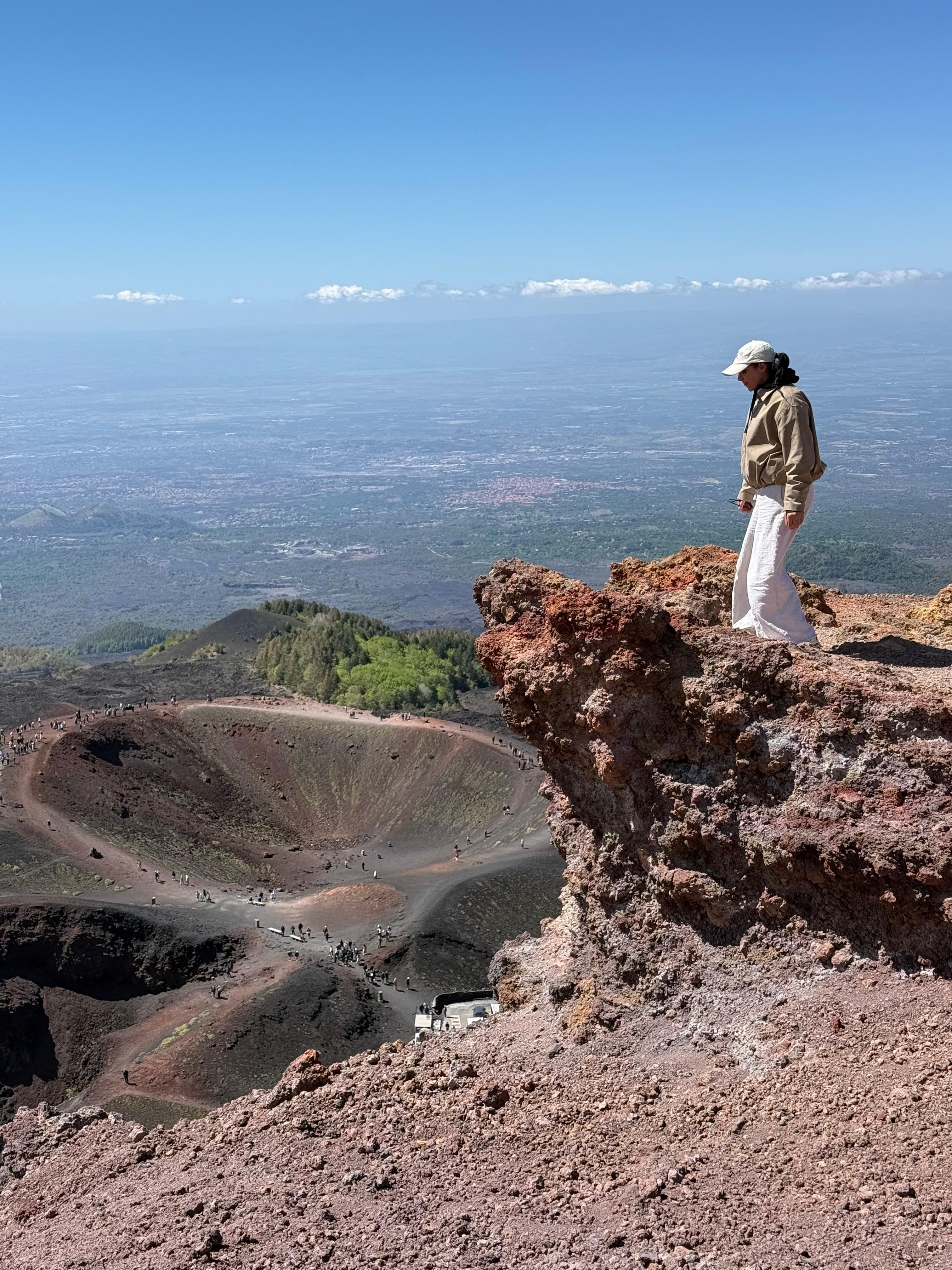 FROM CATANIA: ETNA VOLCANO EXPERIENCE WITH SICILIAN TASTING