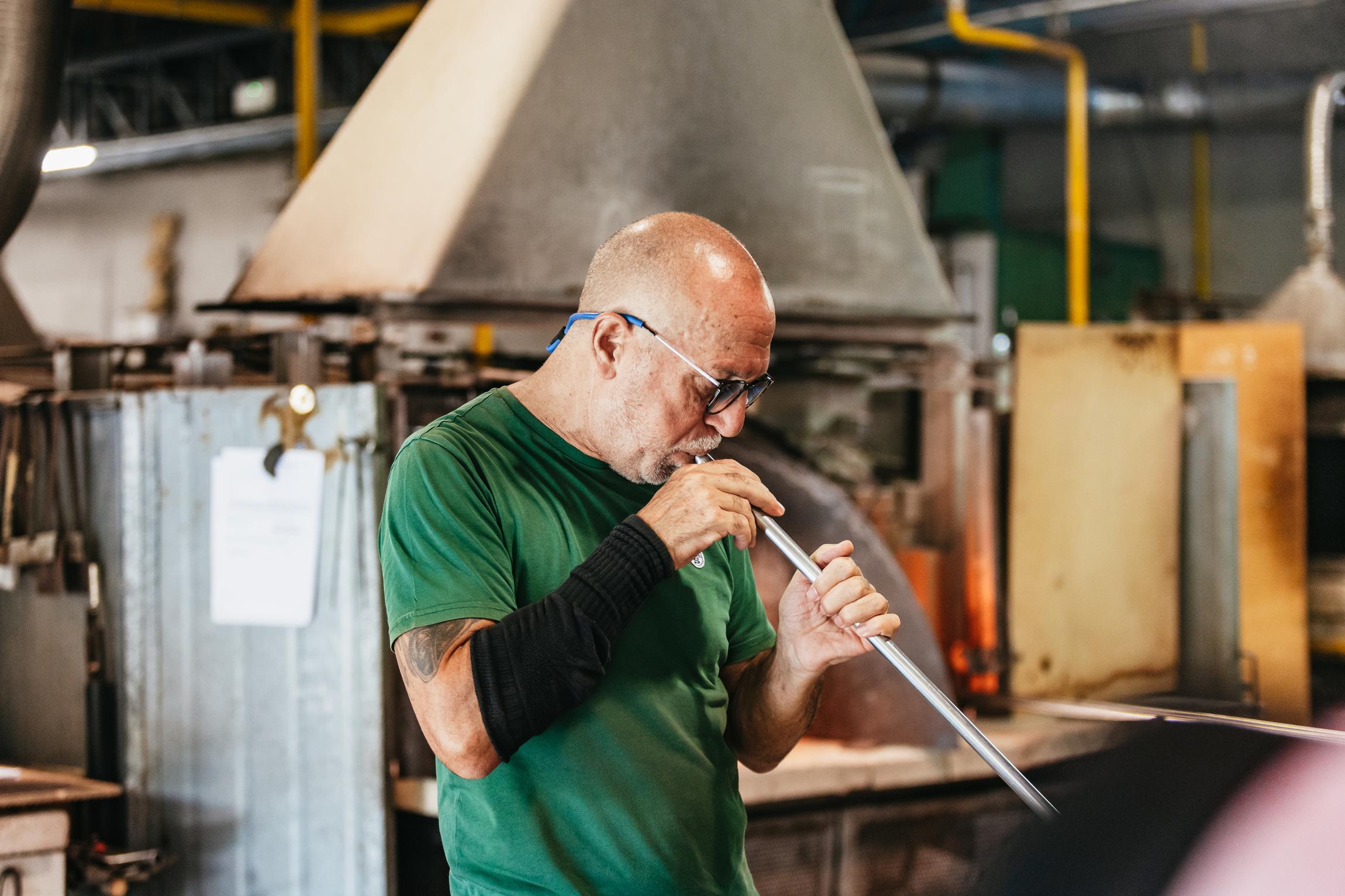 Murano & Burano Guided Tour by Private Boat with Glassmaking — gallery image 11