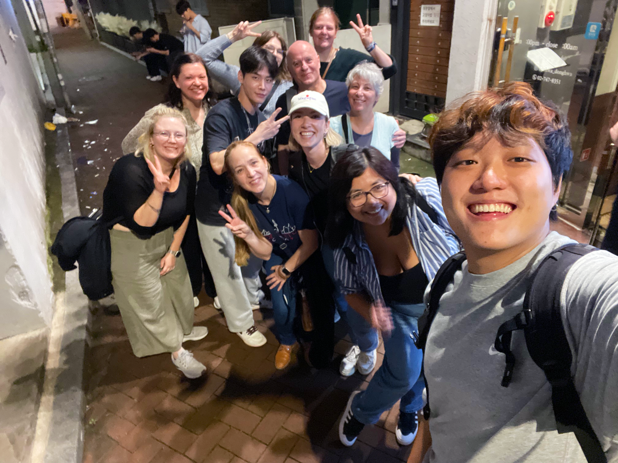 Seoul Sunset Wall Hike & Korean Dinner