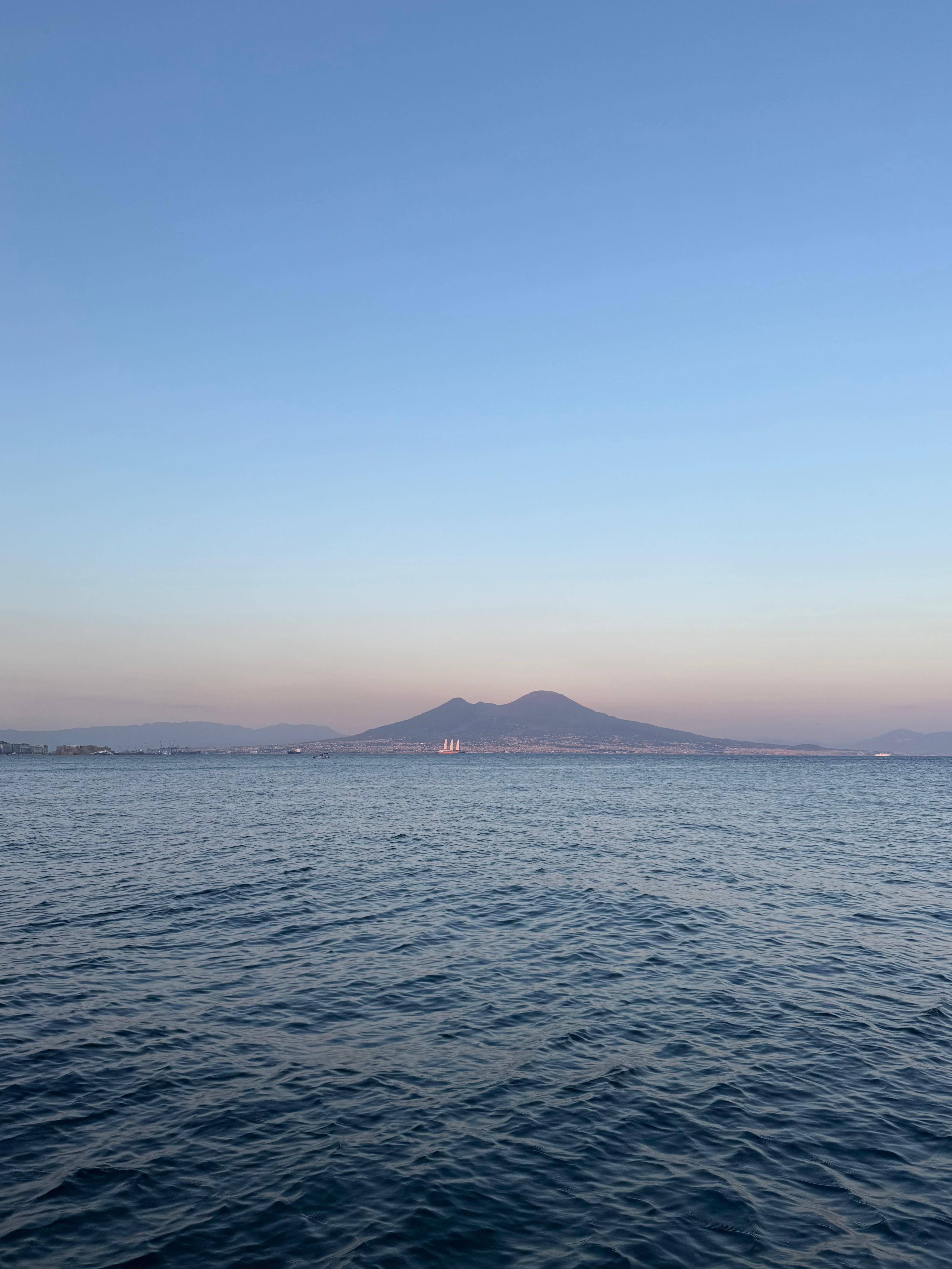 Sorrento Coast Sunset Cruise with Aperitif