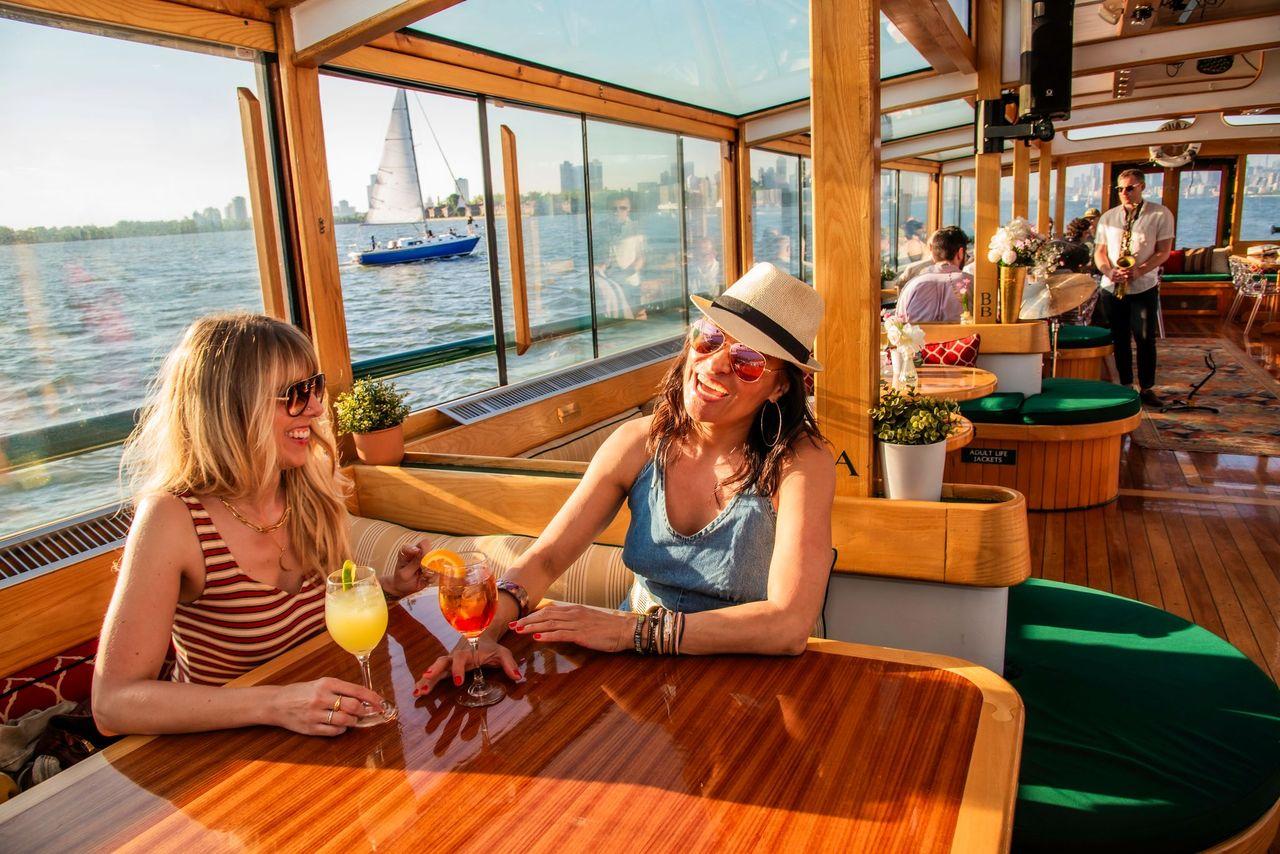 NYC Hudson River Sunset Yacht Cruise