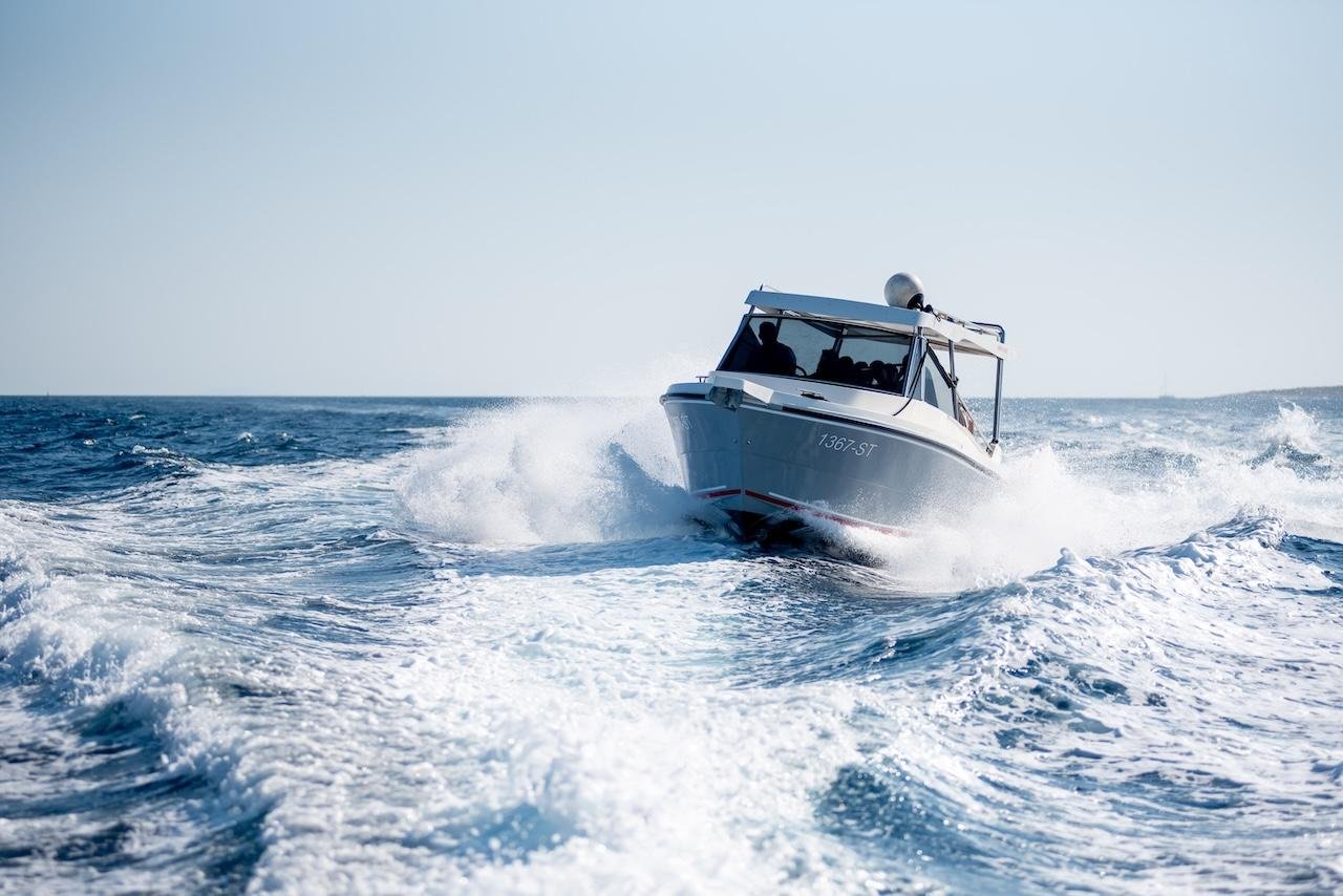 Split: Blue Lagoon & 3 Islands Speedboat Expedition