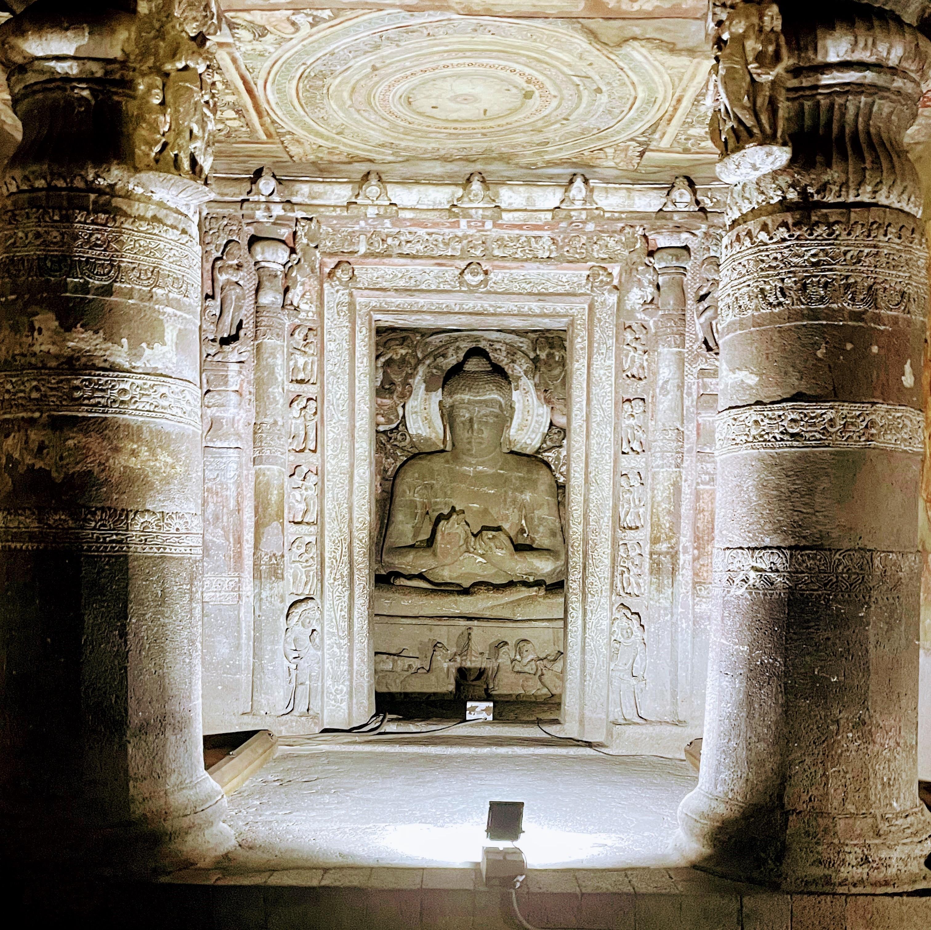 Private 2-Day Ajanta & Ellora Caves Expedition
