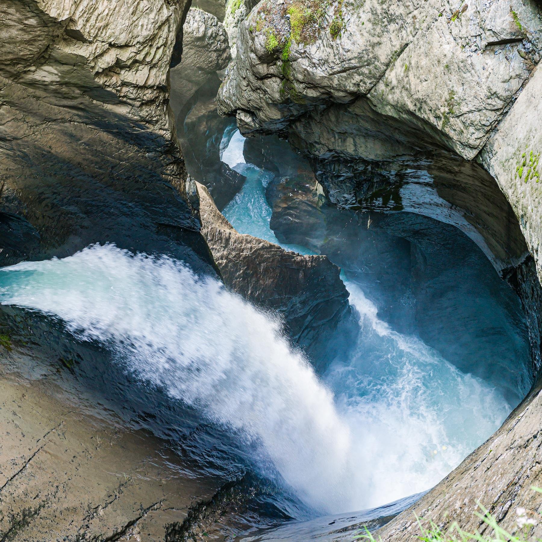 Private Lauterbrunnen Waterfalls & Valley Day Trip from Interlaken