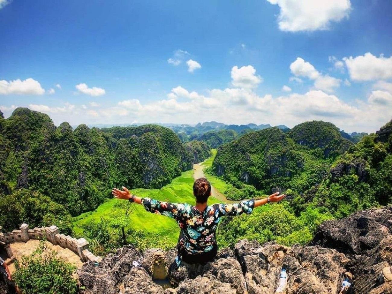 3-Day Ninh Binh, Ha Long & Lan Ha Bay 5-Star Cruise from Hanoi