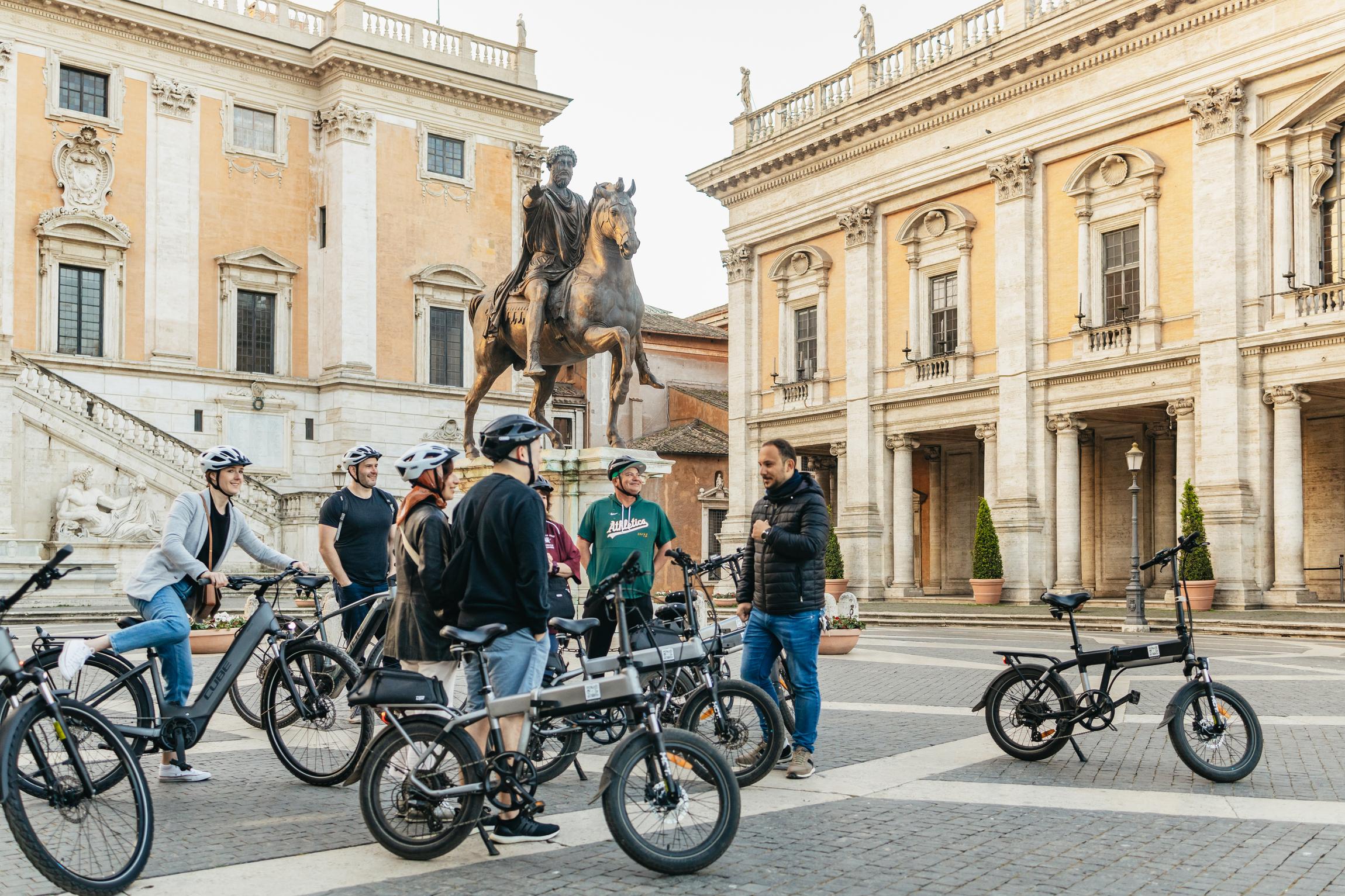 Sunrise in Rome: Small Group E-Bike Tour & Italian breakfast - 2026 (Verified Reviews)