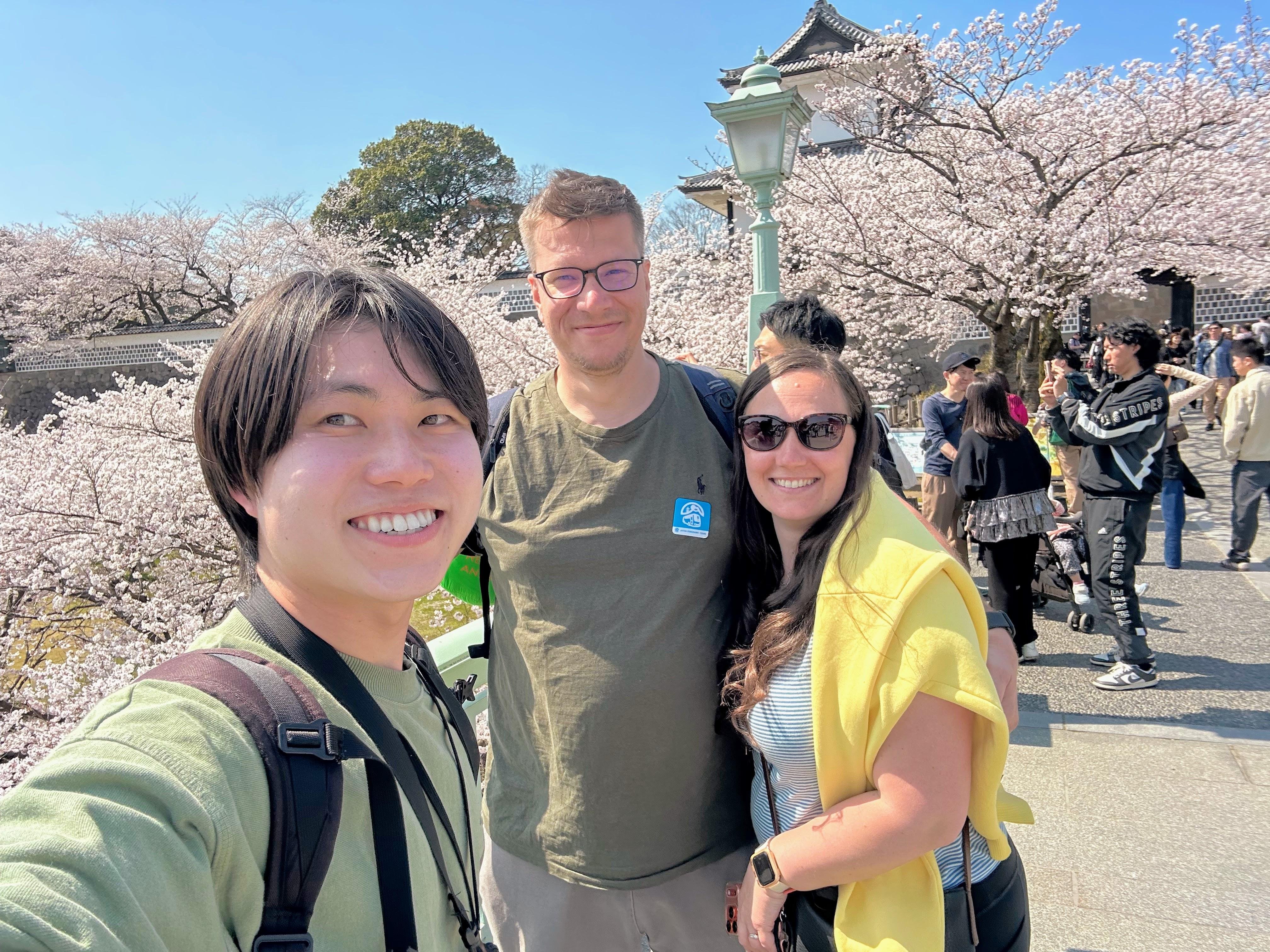 Kanazawa Highlights: Garden, Castle, Samurai & Geisha+Taxi