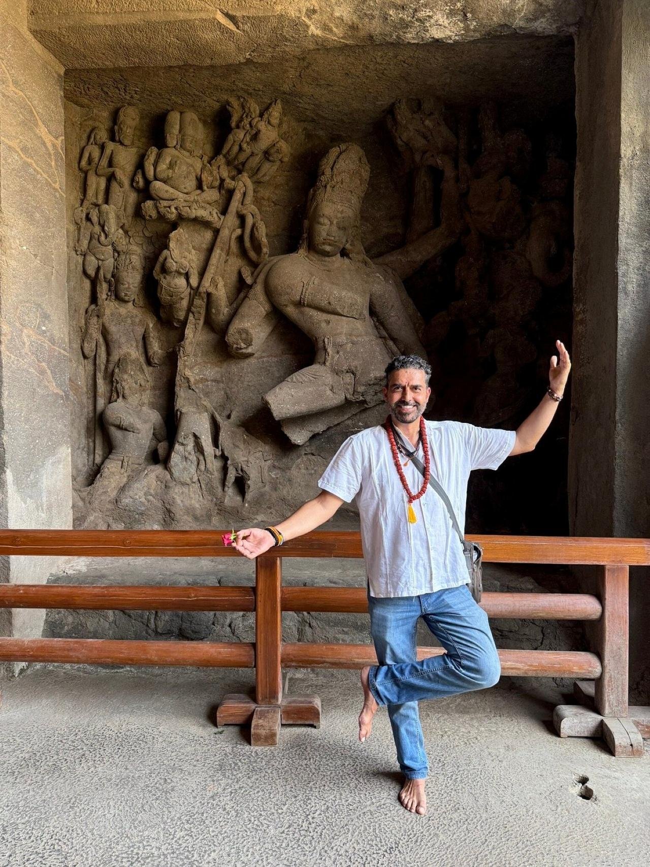 Private Mumbai City Highlights & Elephanta Caves Excursion