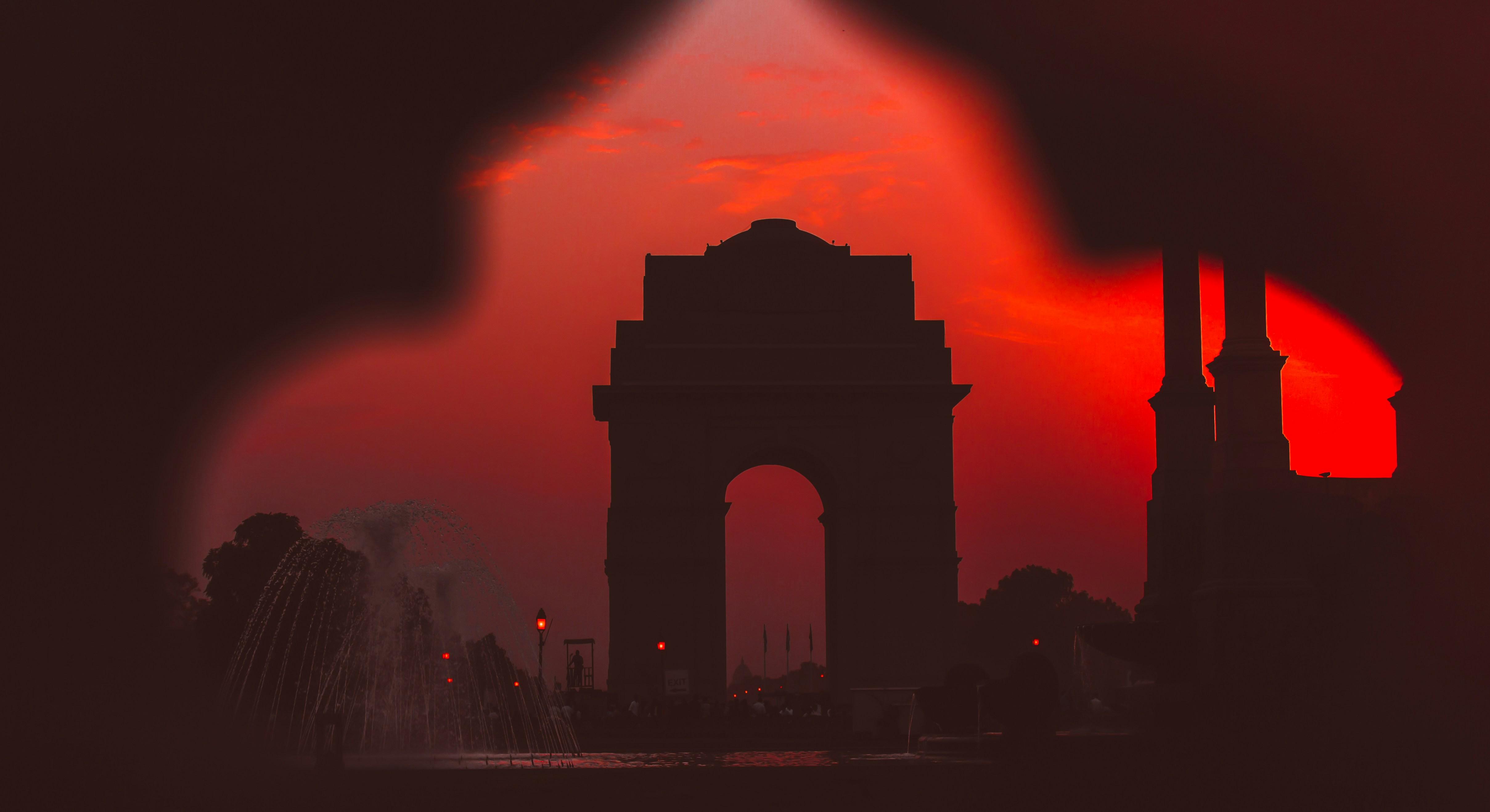 Delhi After Dark: Private Evening Sightseeing by Car