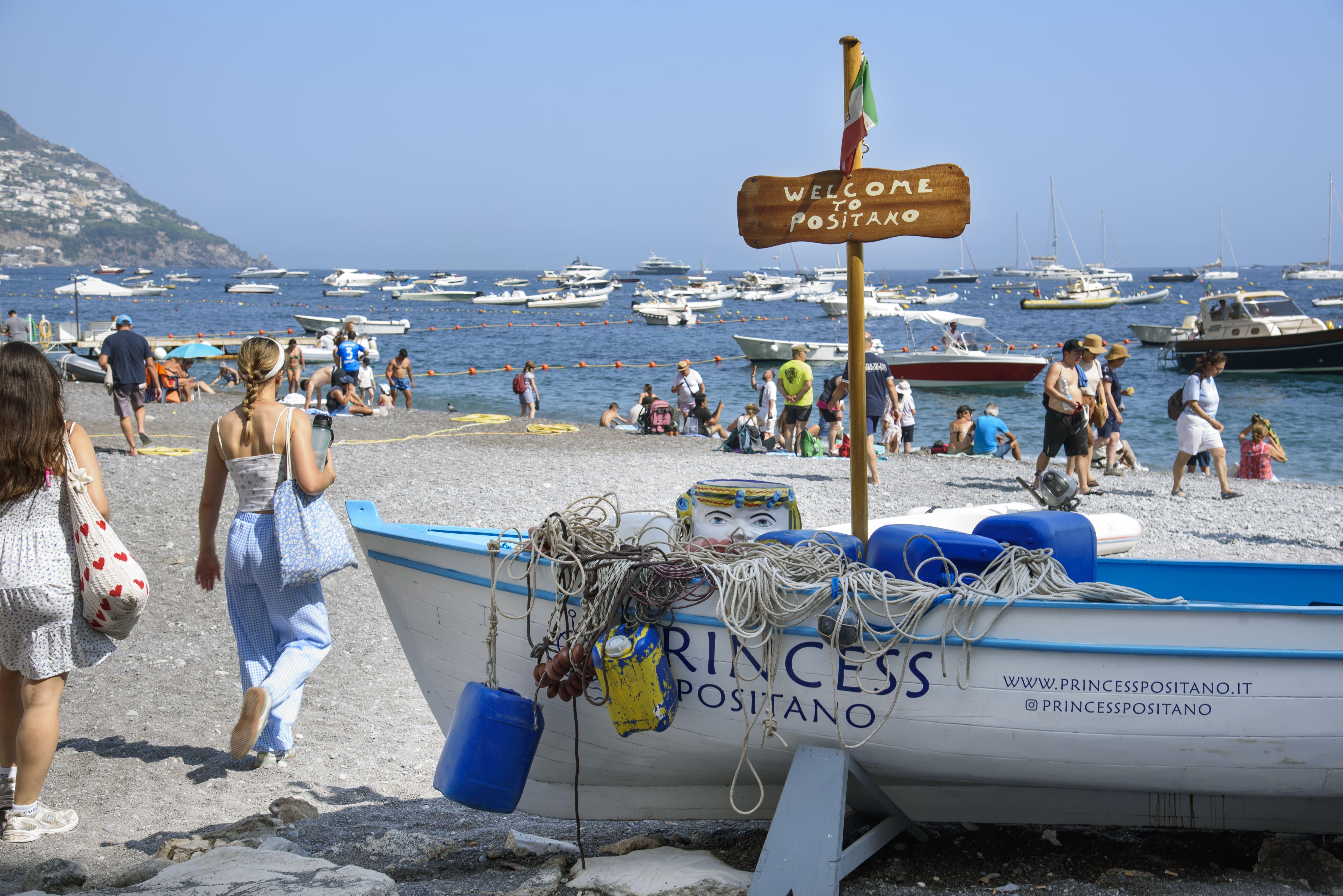 Naples to Amalfi Coast Boat Day Trip: Positano, Amalfi & Optional Ravello