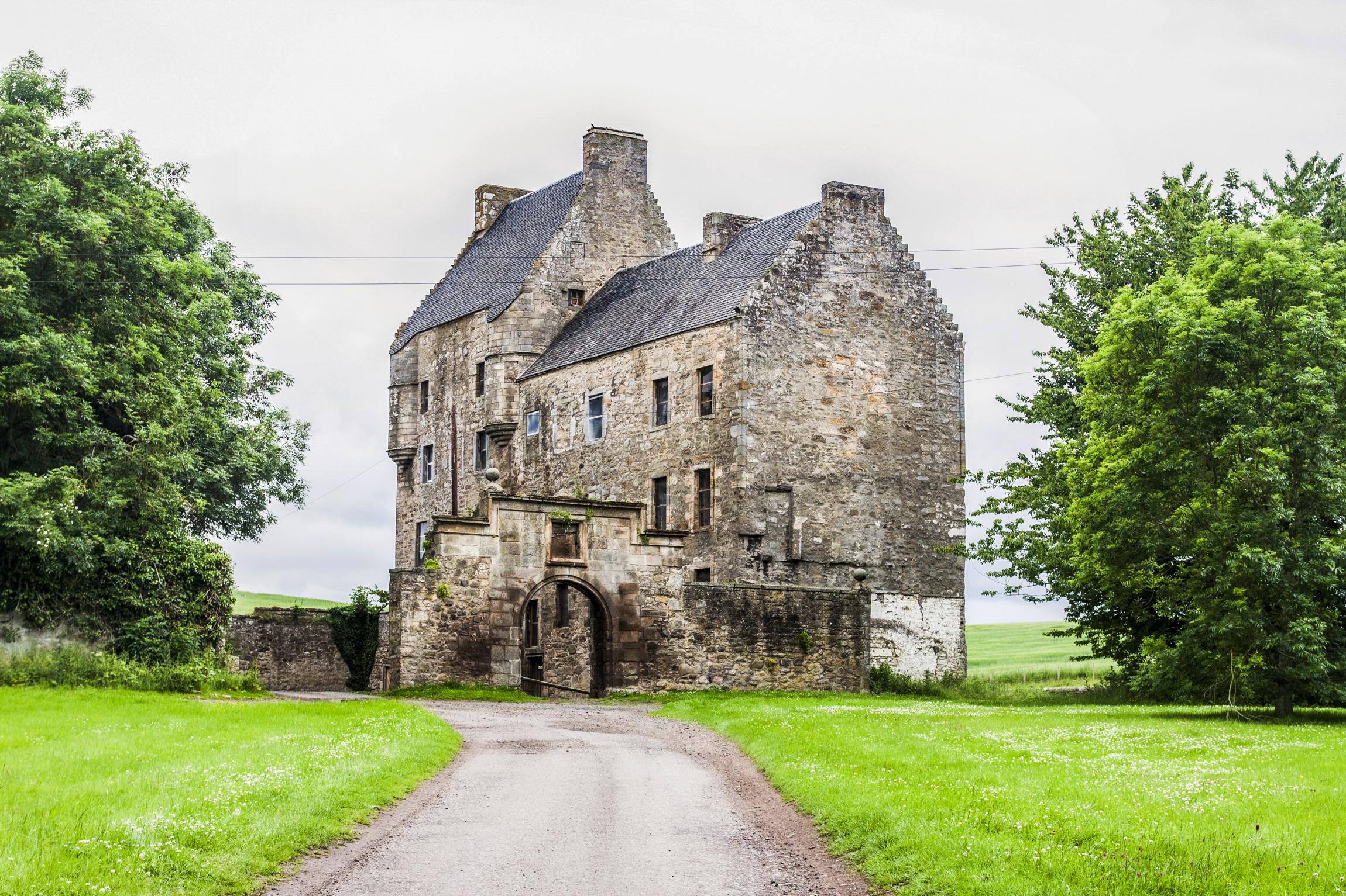 Outlander Filming Locations Day Trip from Edinburgh