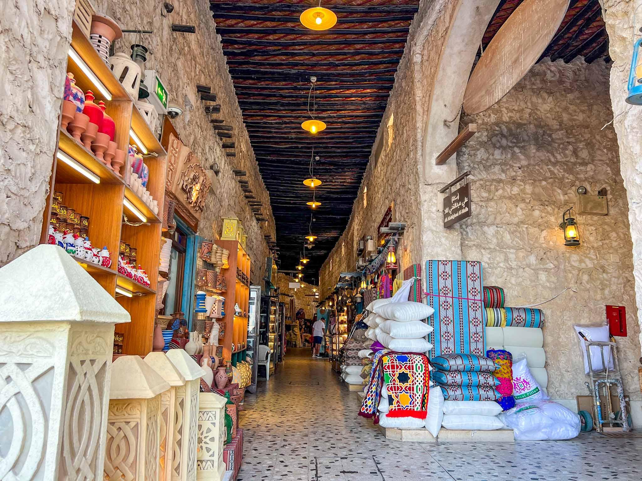 Doha Private Highlights Tour & Traditional Dhow Cruise
