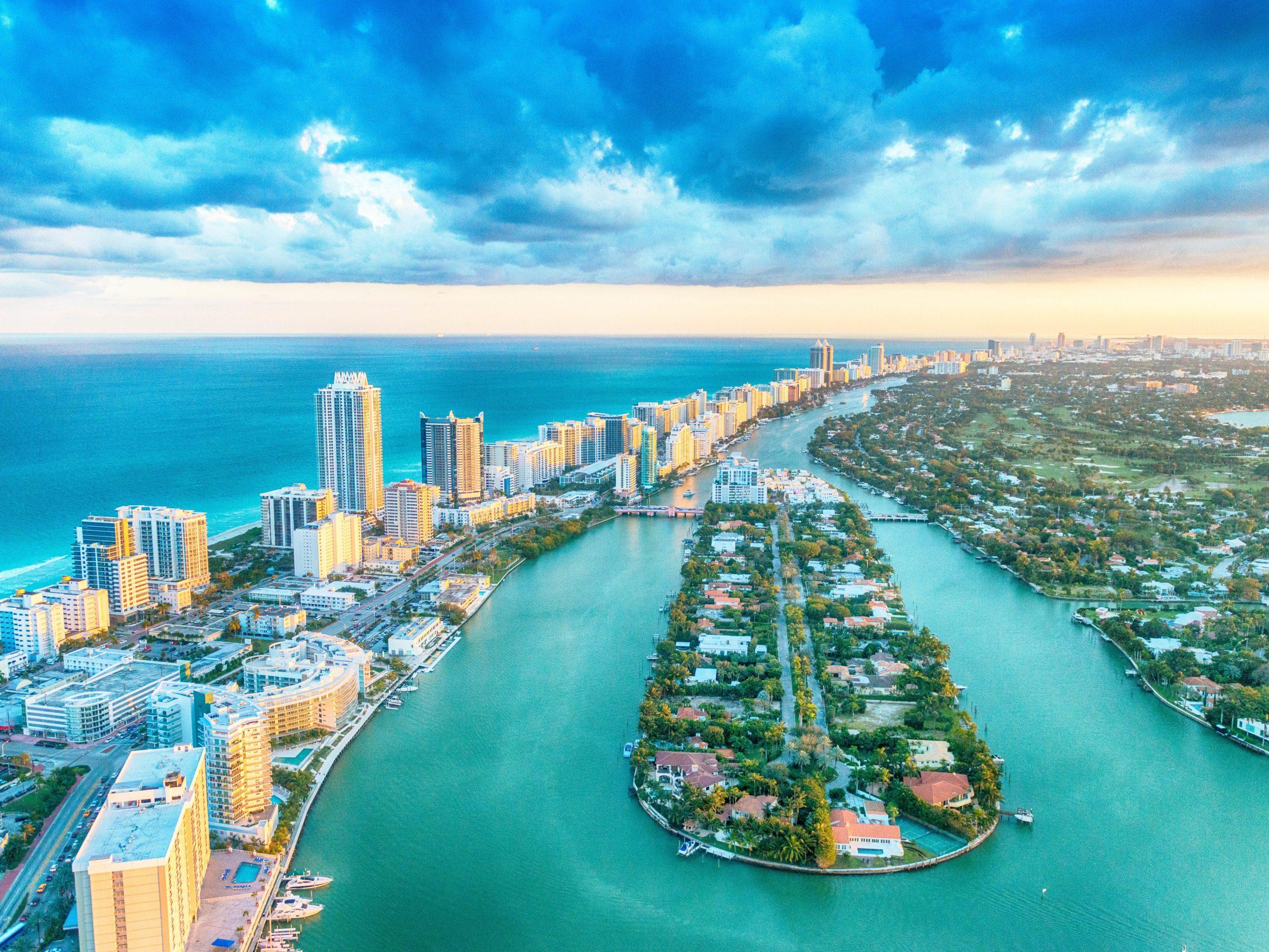 Miami Private MIA Airport Roundtrip Transfer