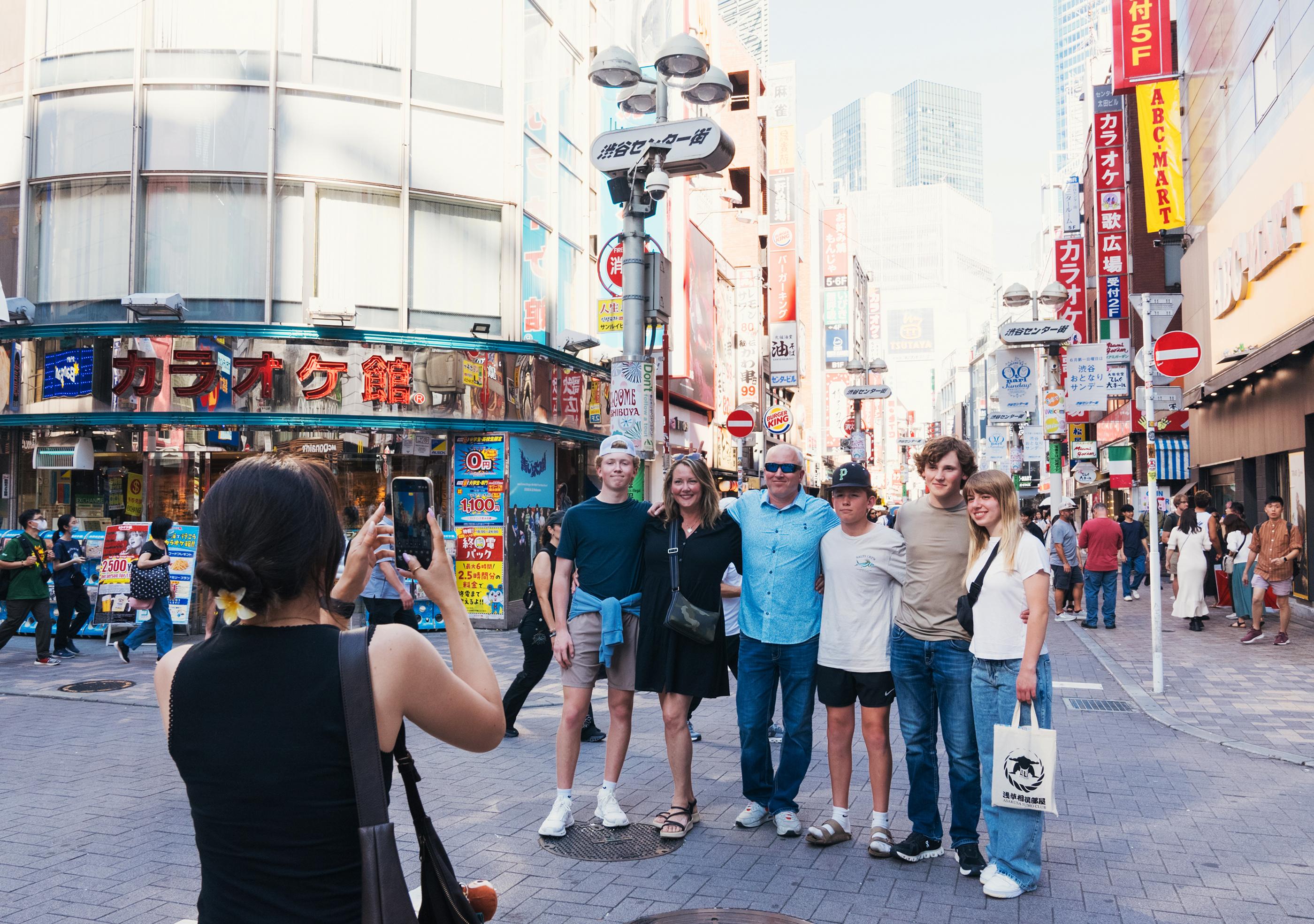 Shibuya Highlights & Hidden Gems Walking Tour
