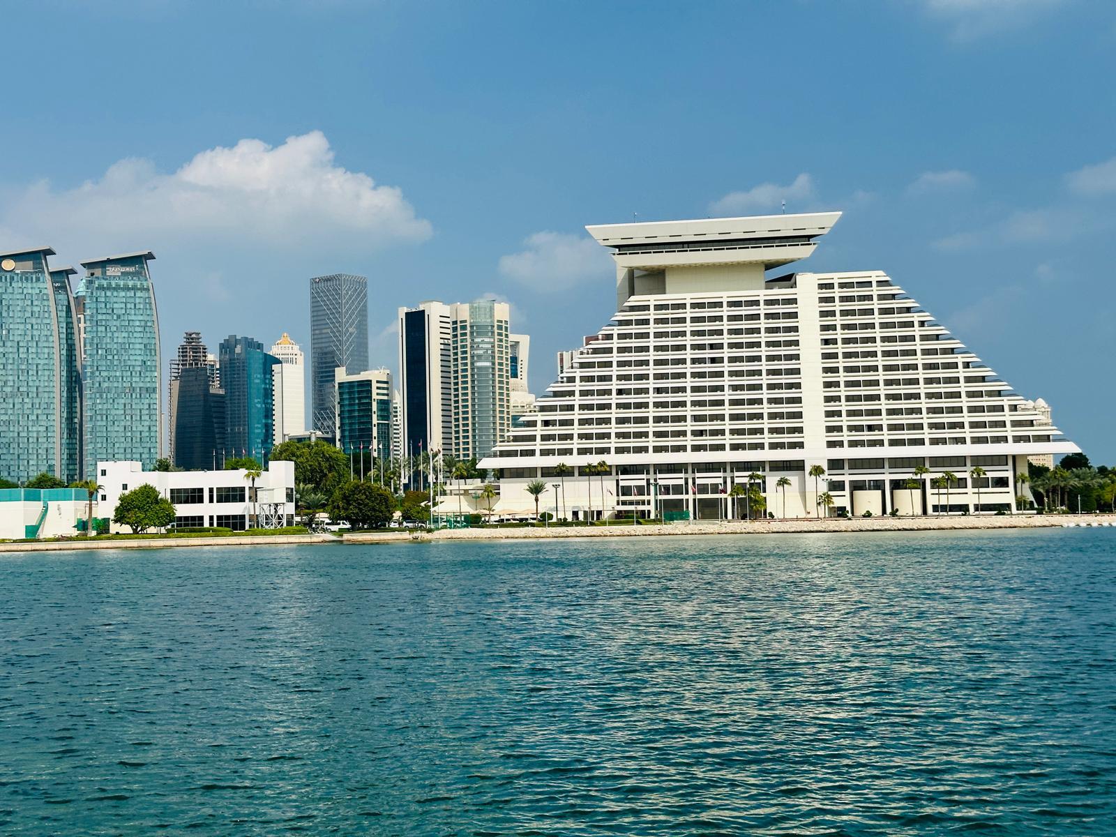 Doha Private Night Tour with Traditional Dhow Cruise