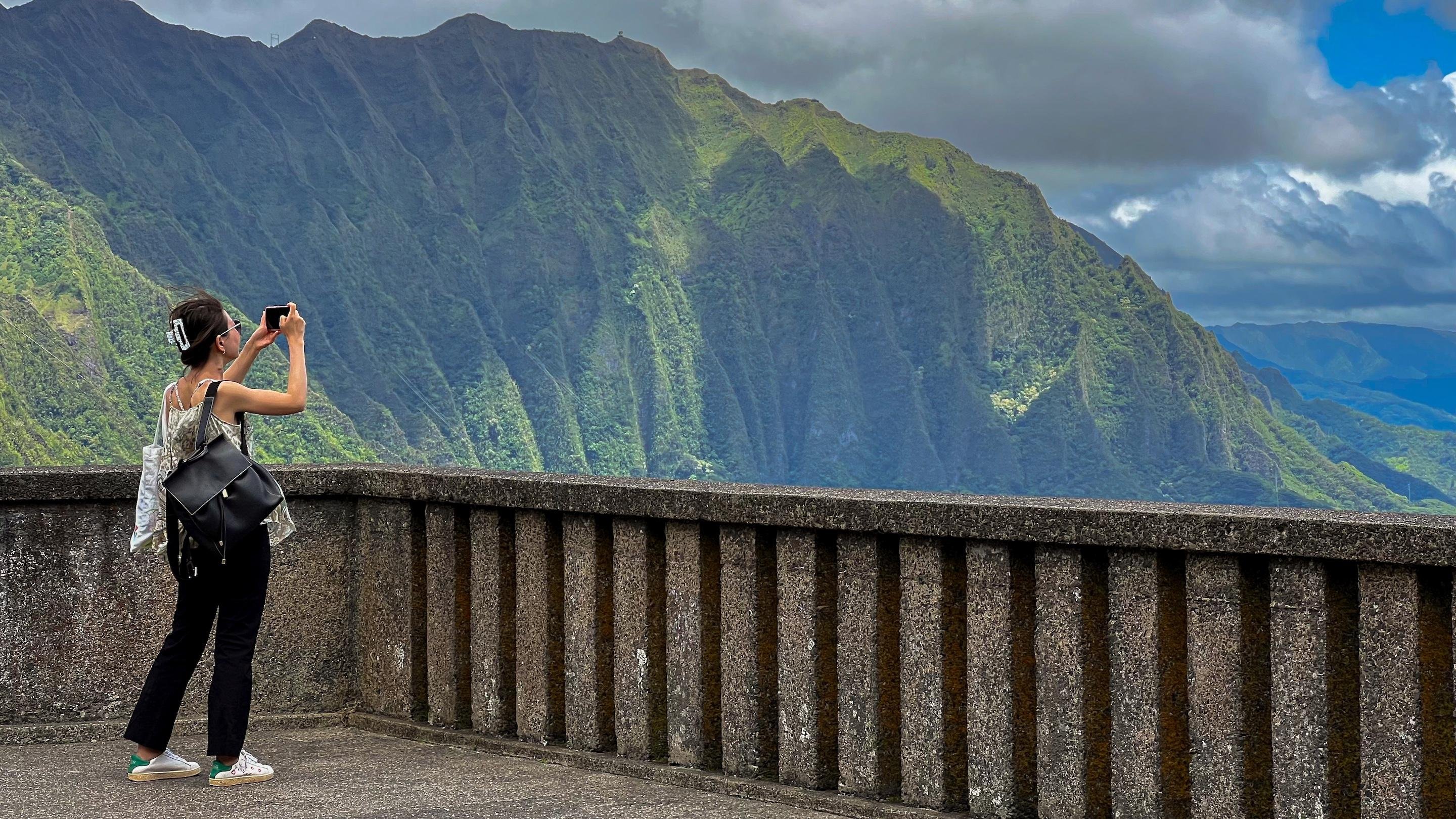 Oahu circle island tour scenery and windward coast landmarks — image 12