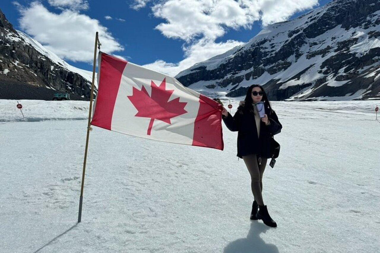Columbia Icefield/Abraham Ice Bubbles Lake, Peyto, Bow Lake - 2026 (Verified Reviews)