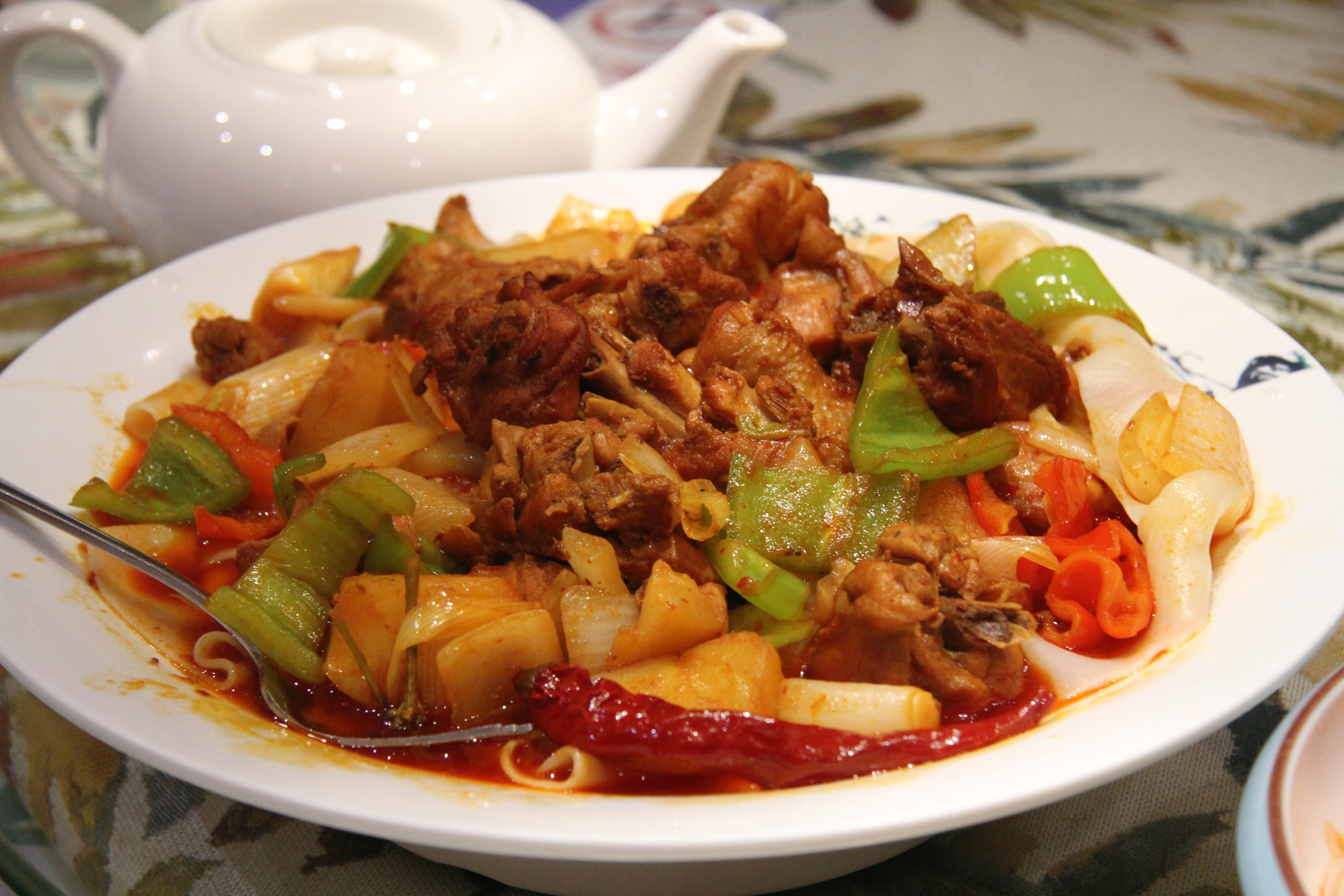 Private Niujie Muslim Food & Mosque Tour