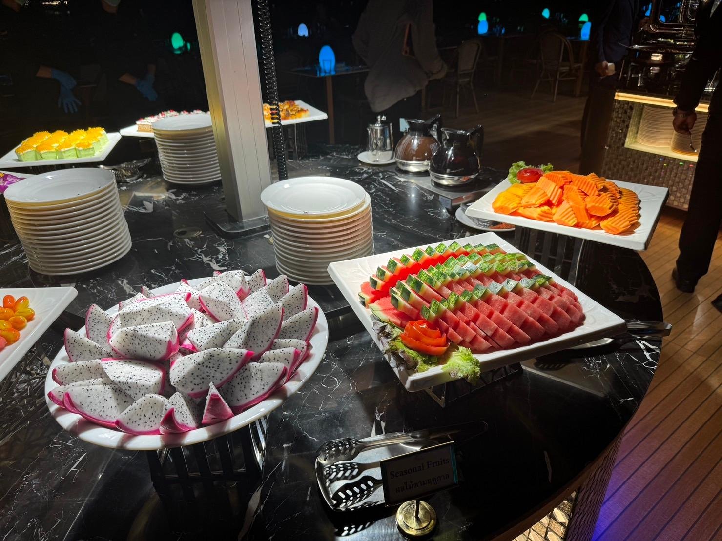 Bangkok: The Planet Sunset & Dinner River Cruise