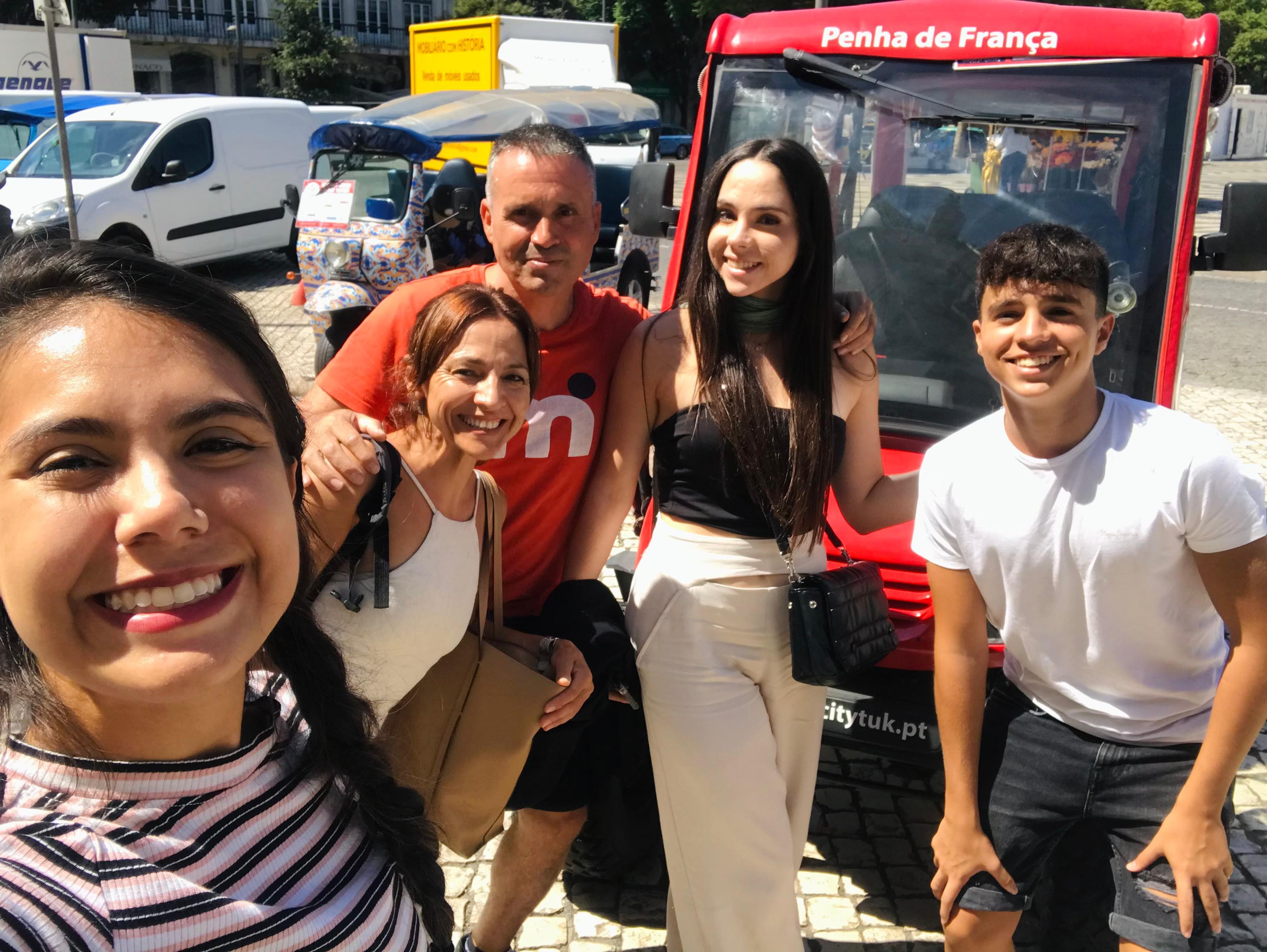 Lisbon Private Tuk-Tuk Tour with Hotel Pickup