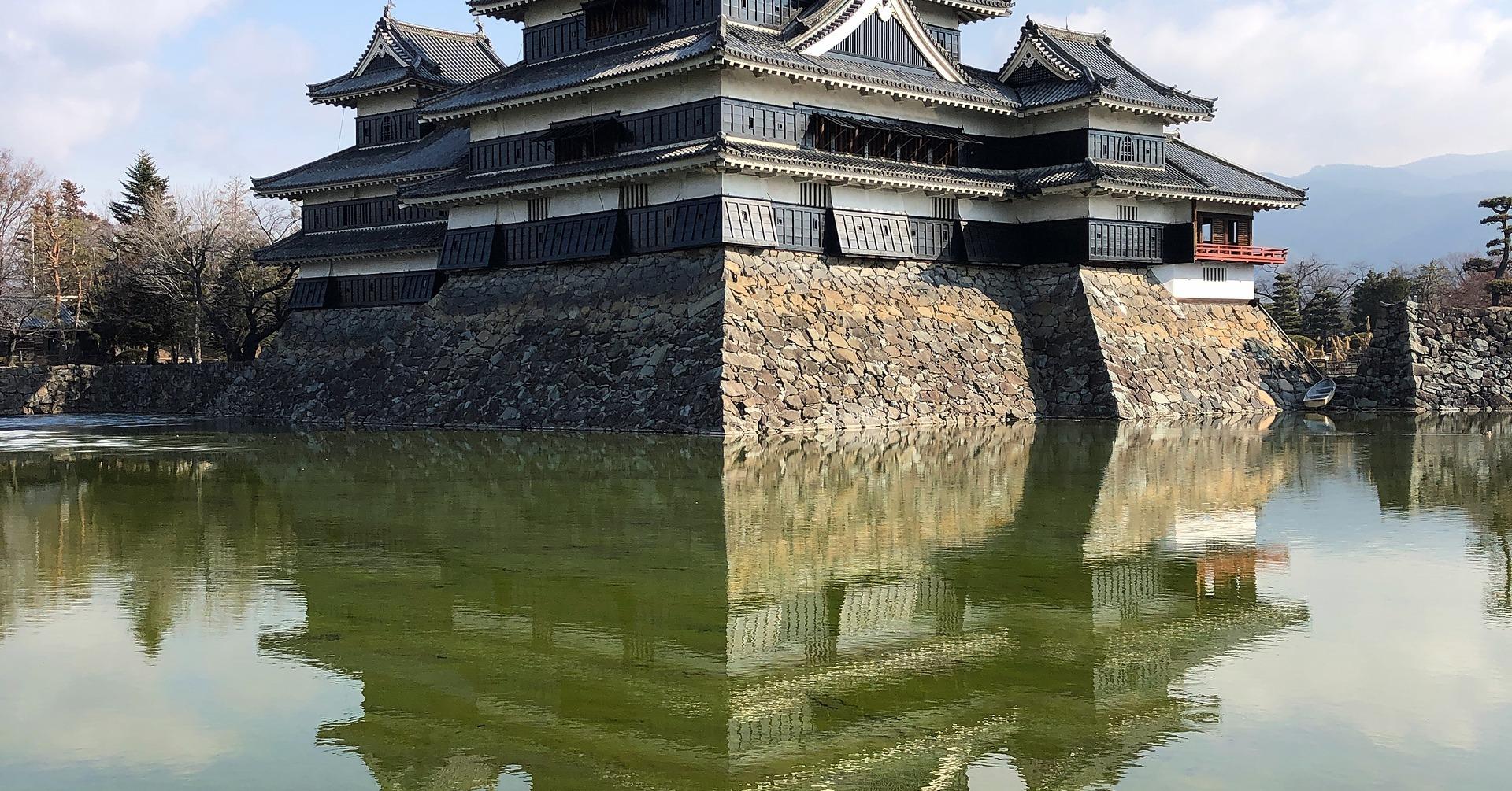 Nagano Snow Monkey & Zenkoji Temple Private Day Tour from Tokyo