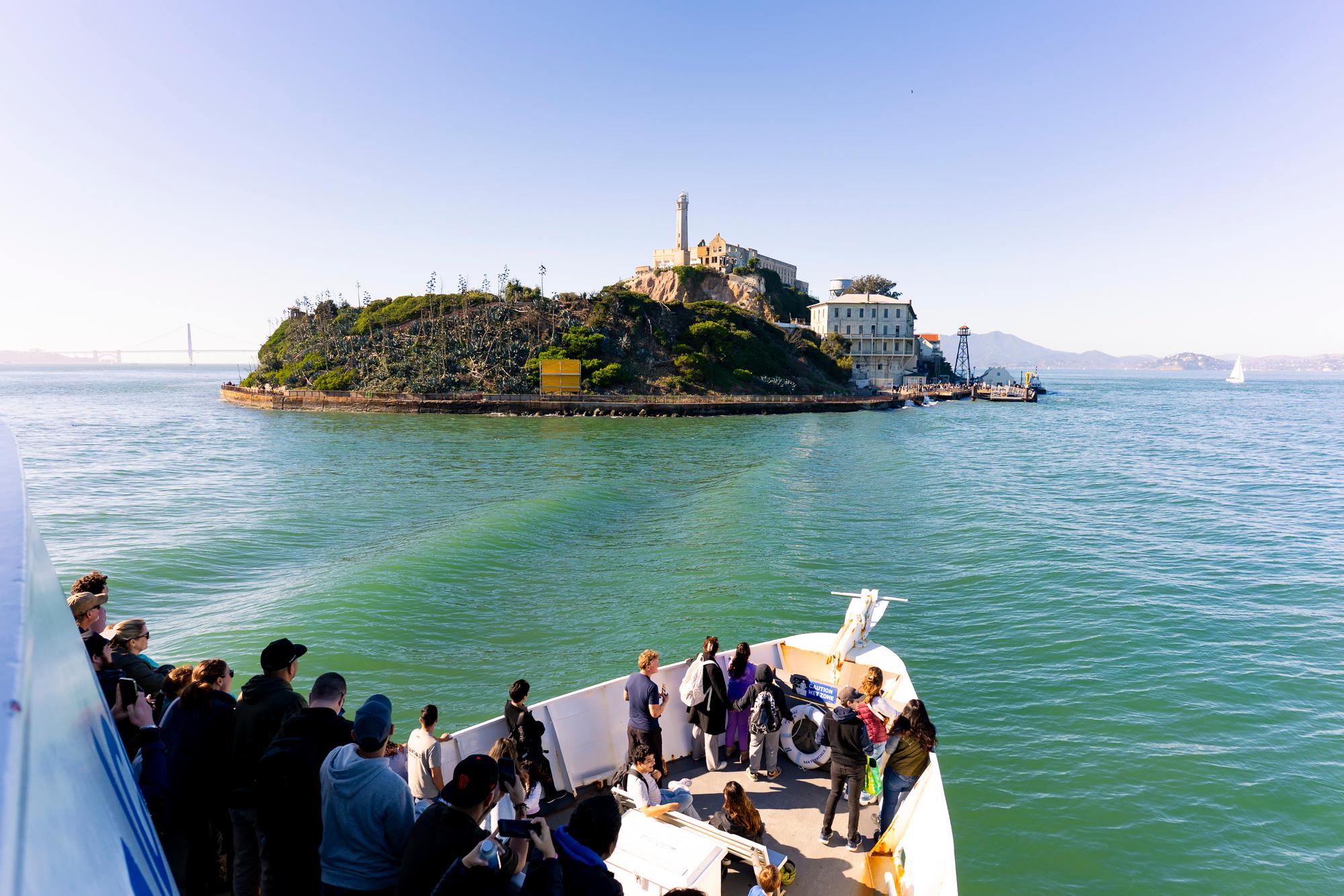 Traghetto ufficiale per Alcatraz Island e tour audio del blocco celle