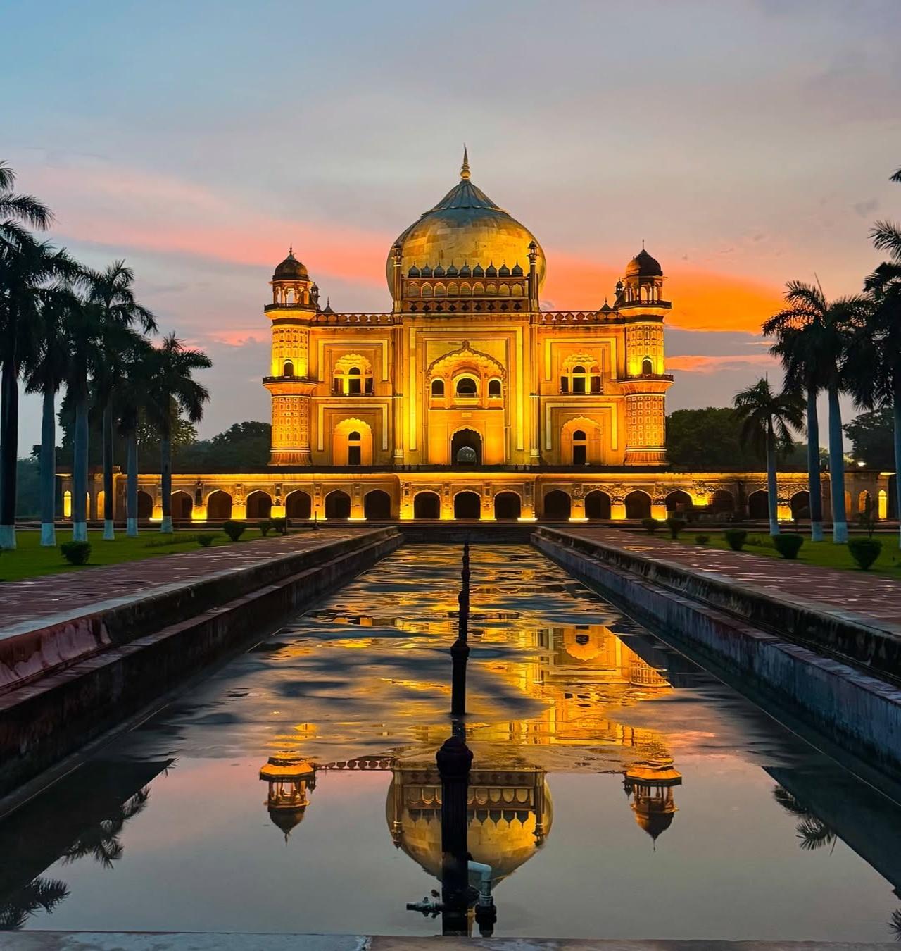 Delhi Private Sightseeing Tour: Old & New Delhi
