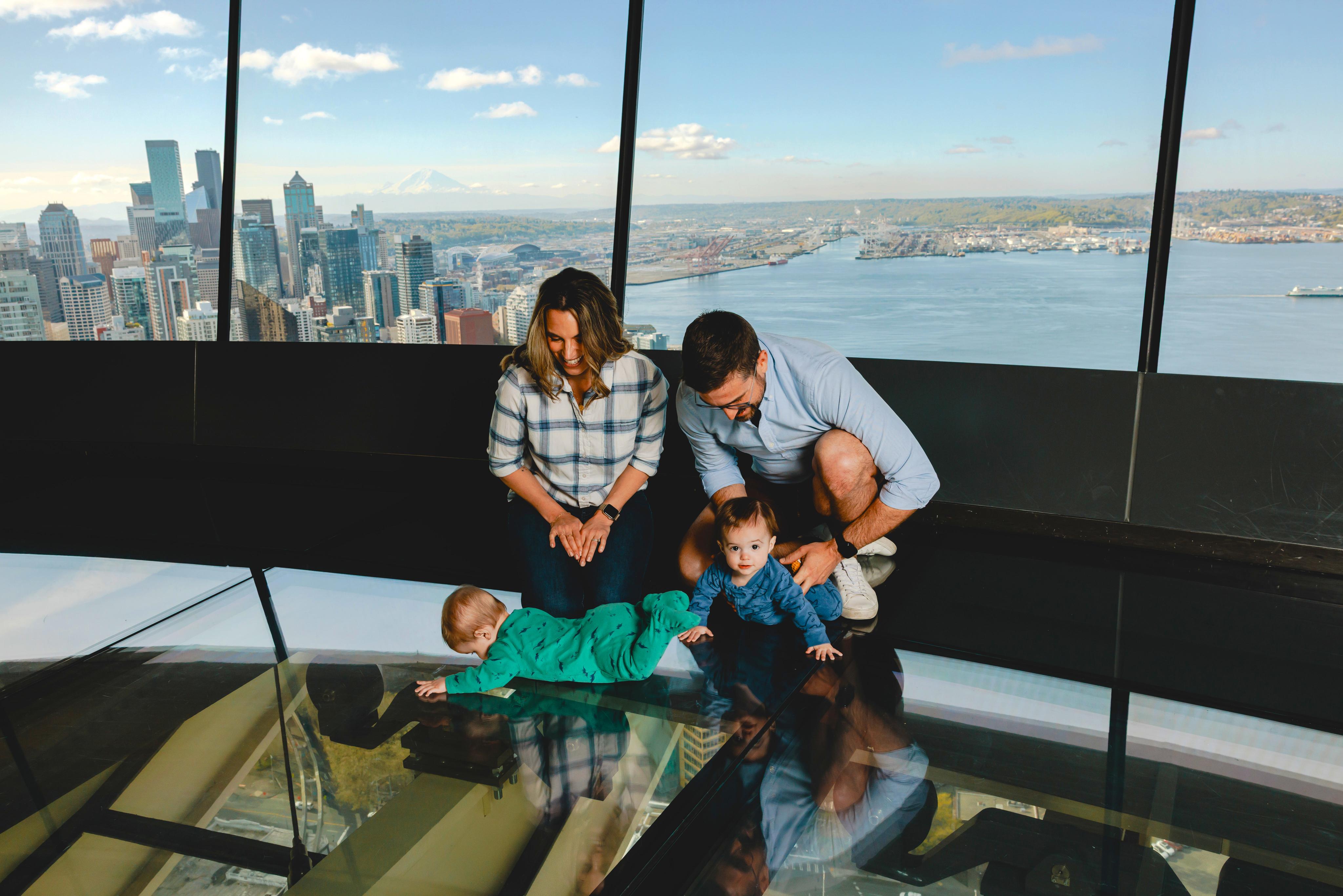 Space Needle Seattle — observation deck, glass floor, and Chihuly Garden and Glass — image 4