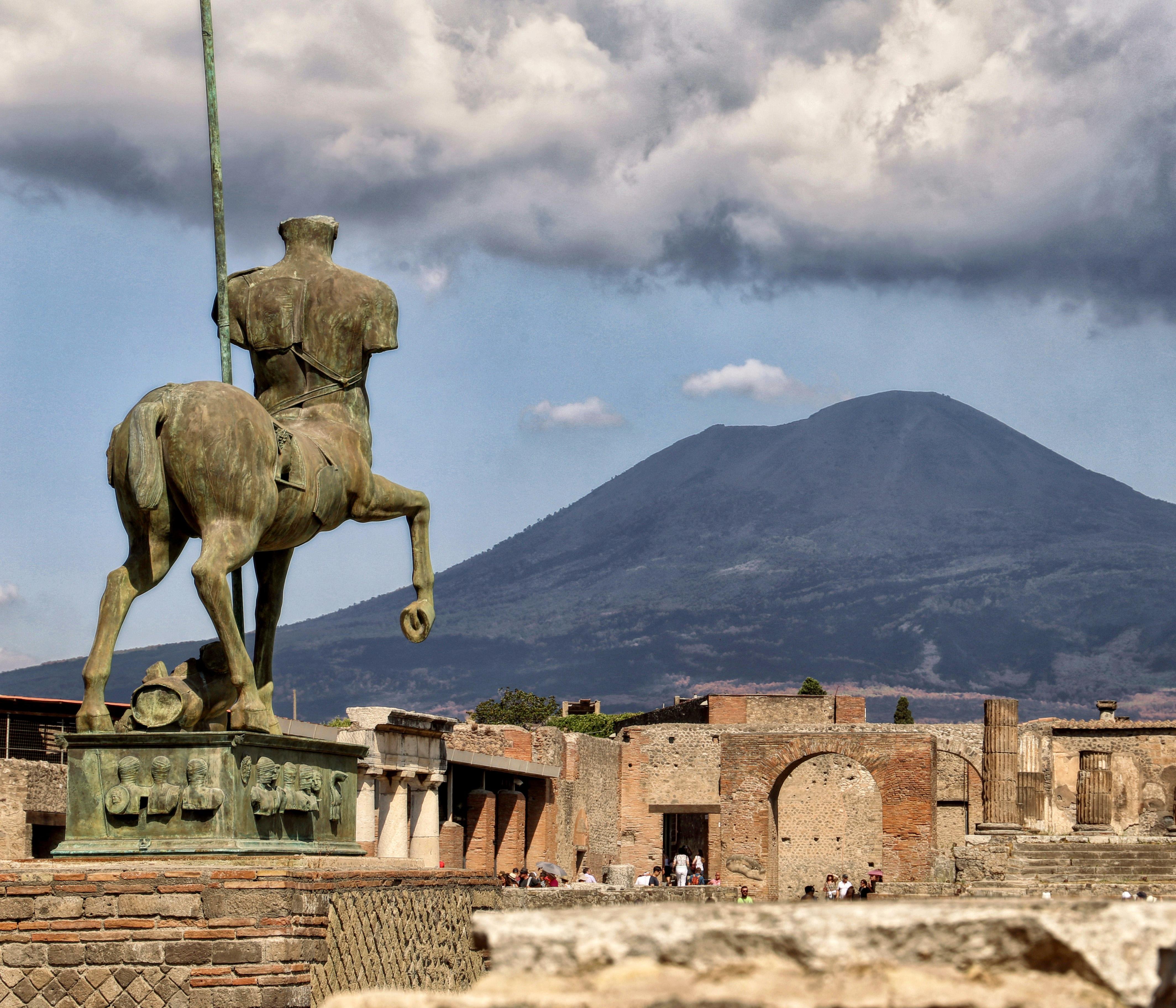 Pompeii Private Expert-Led Historical Tour