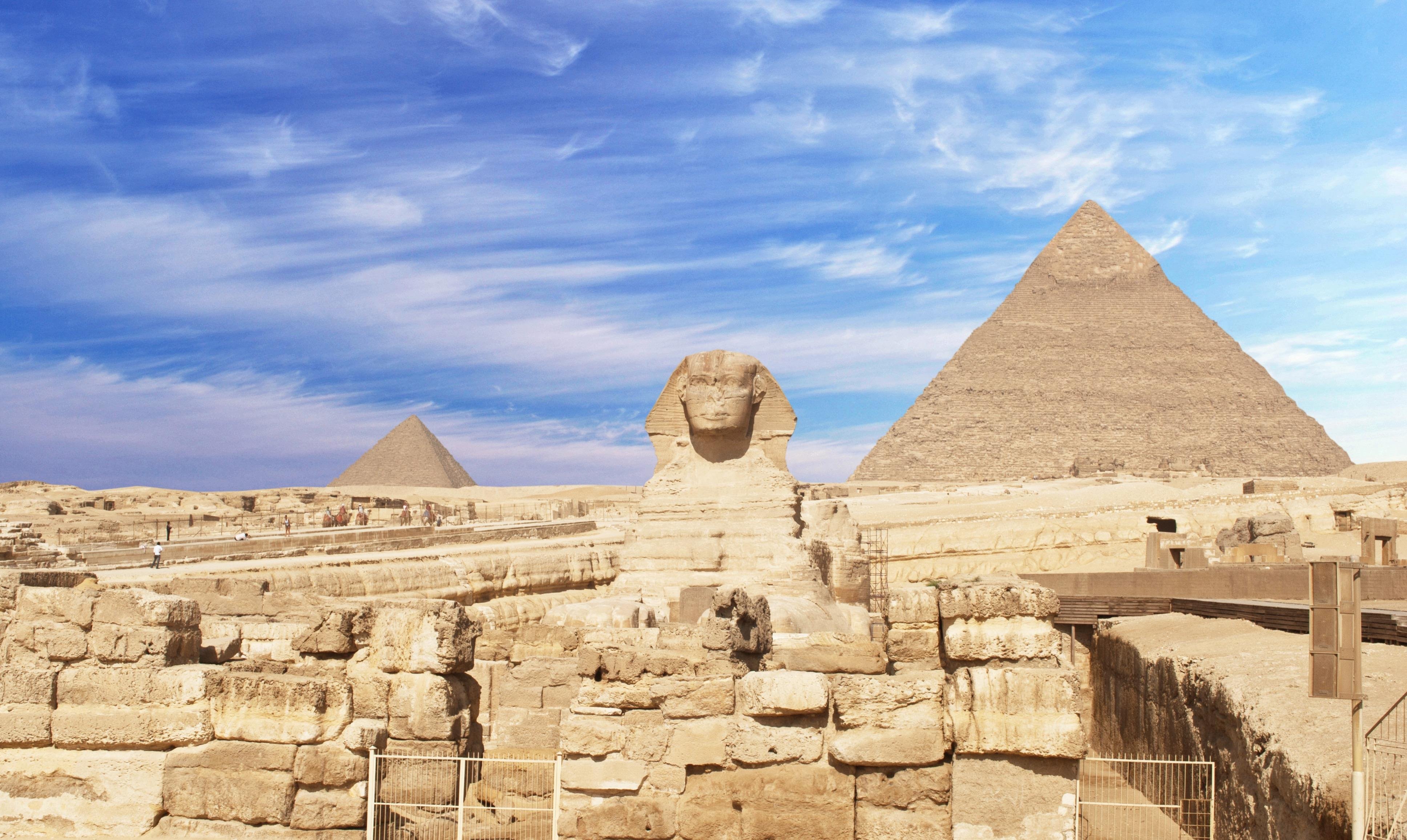 Cairo: Pyramids, Sphinx & Grand Egyptian Museum Tour