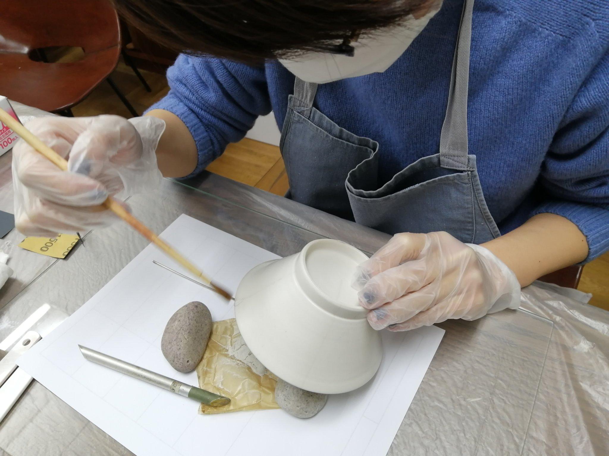 Osaka Traditional Kintsugi Class: The Art of Golden Repair
