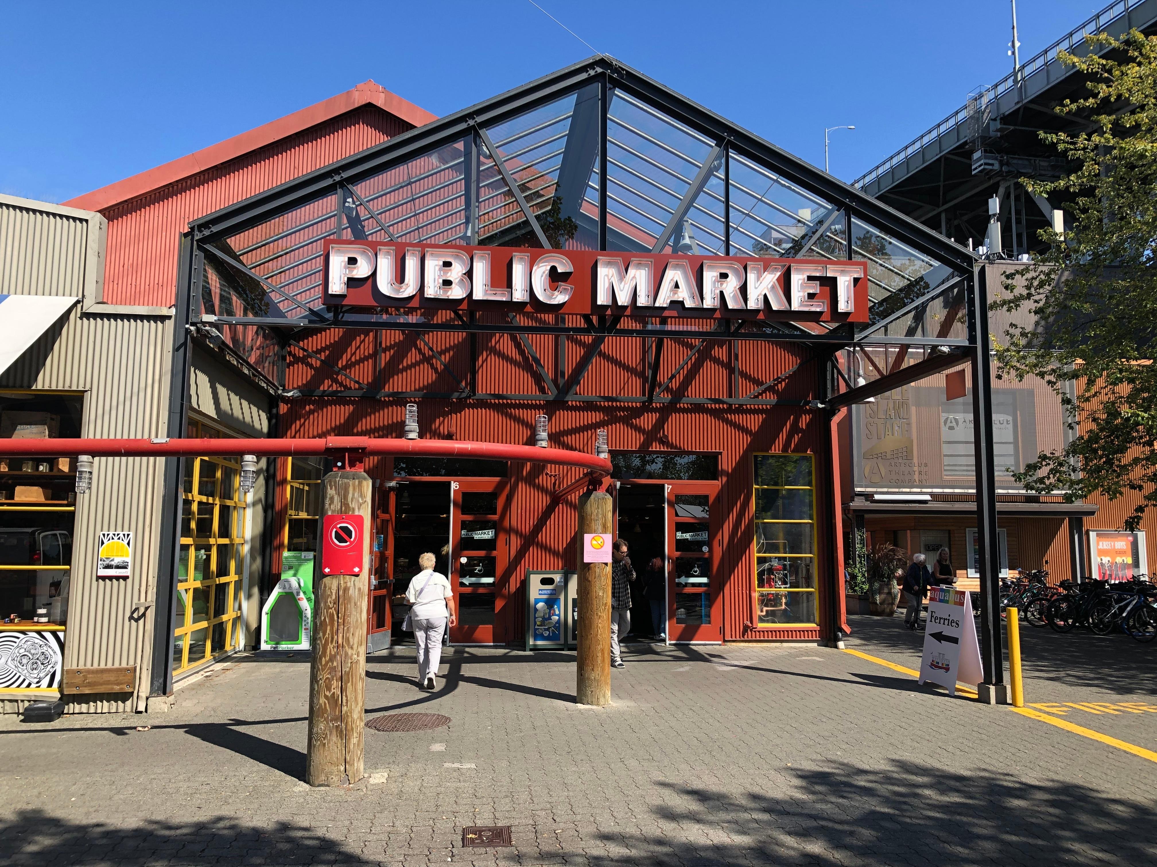 Vancouver Highlights: Private Car Tour of City Landmarks