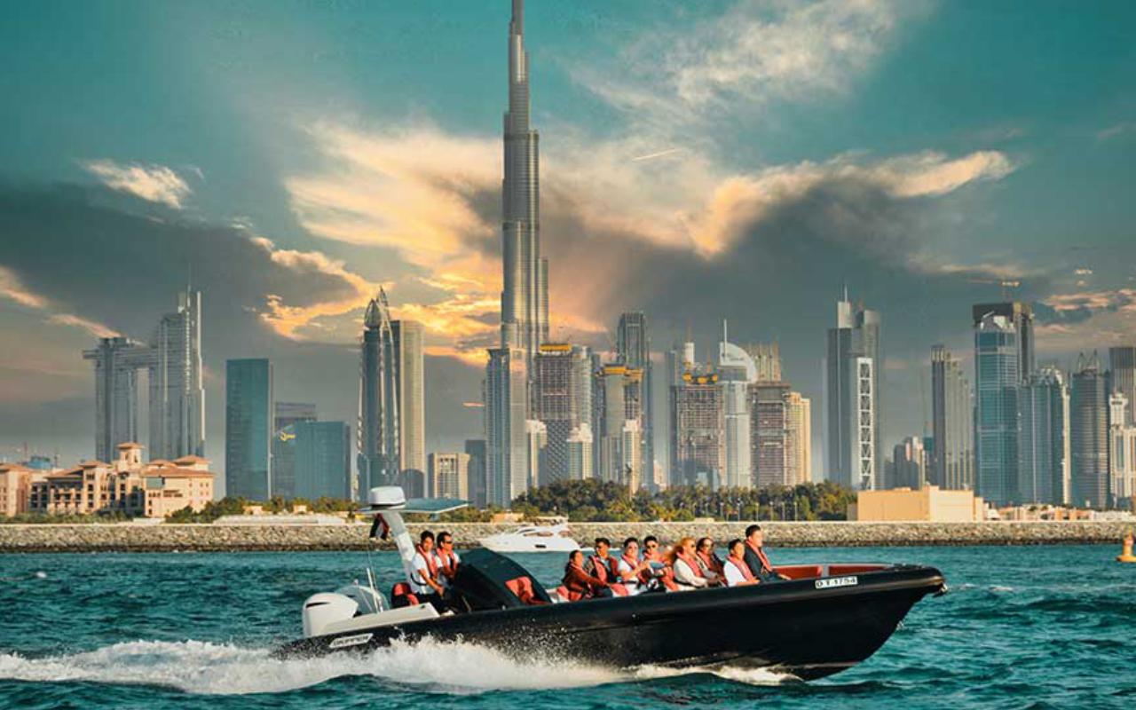 Dubai Marina Luxury Speedboat Tour