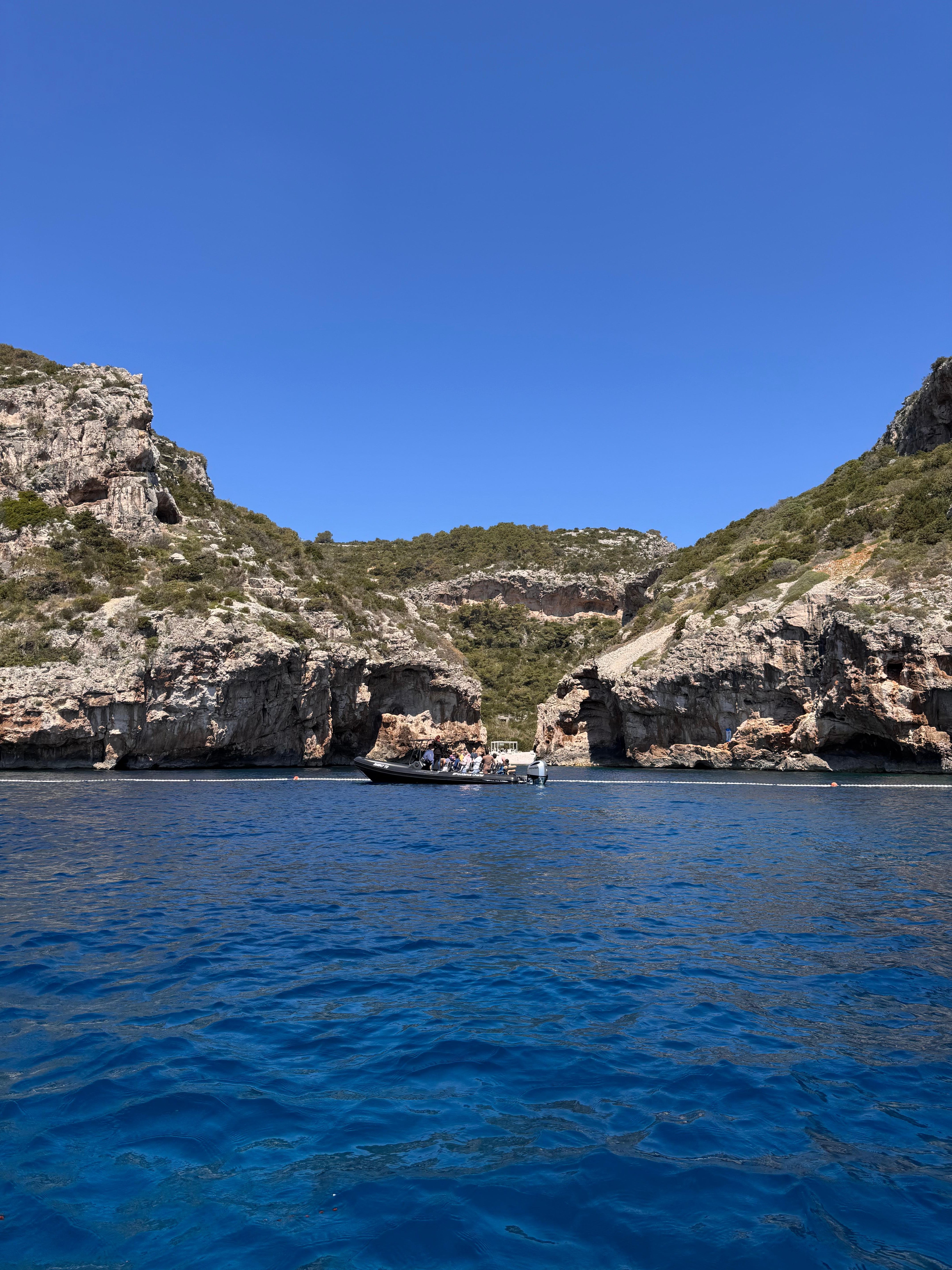 Split: 5 Islands Speedboat Adventure & Blue Cave
